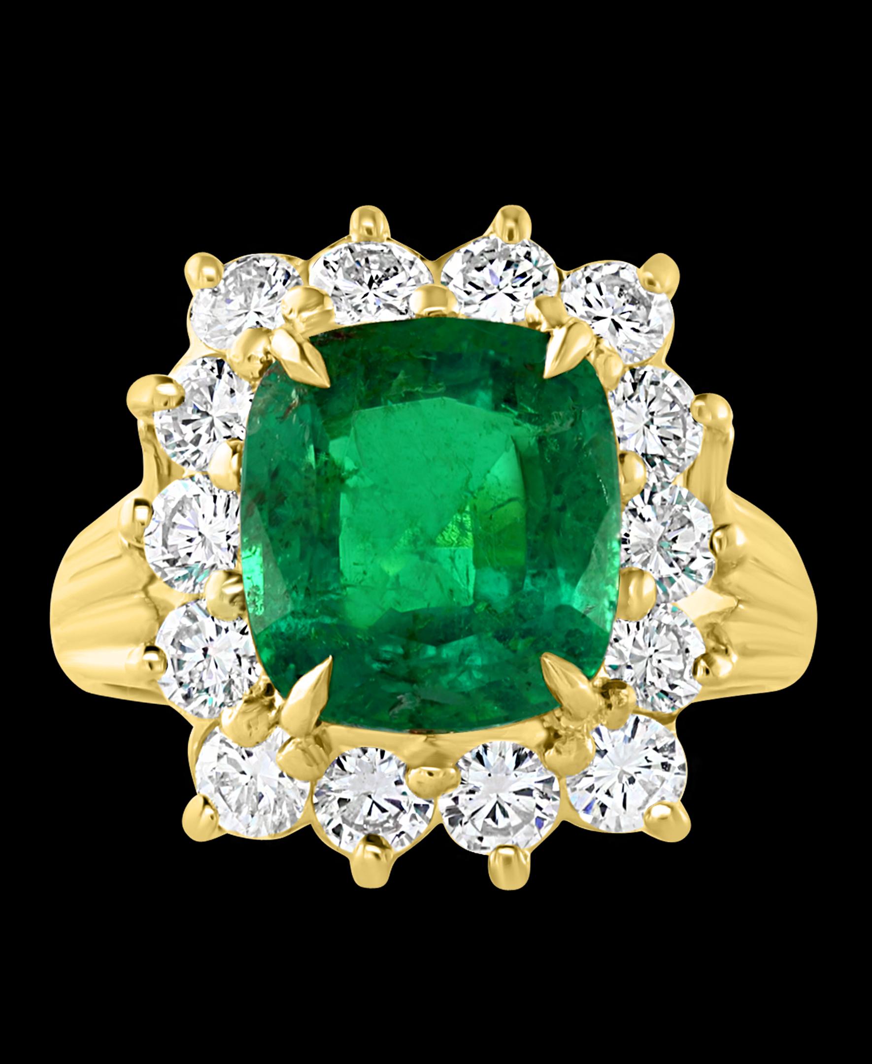 Women's AGL Certified 3.85 Ct Colombian Minor Traditional Emerald & Diamond Ring 18KYG For Sale