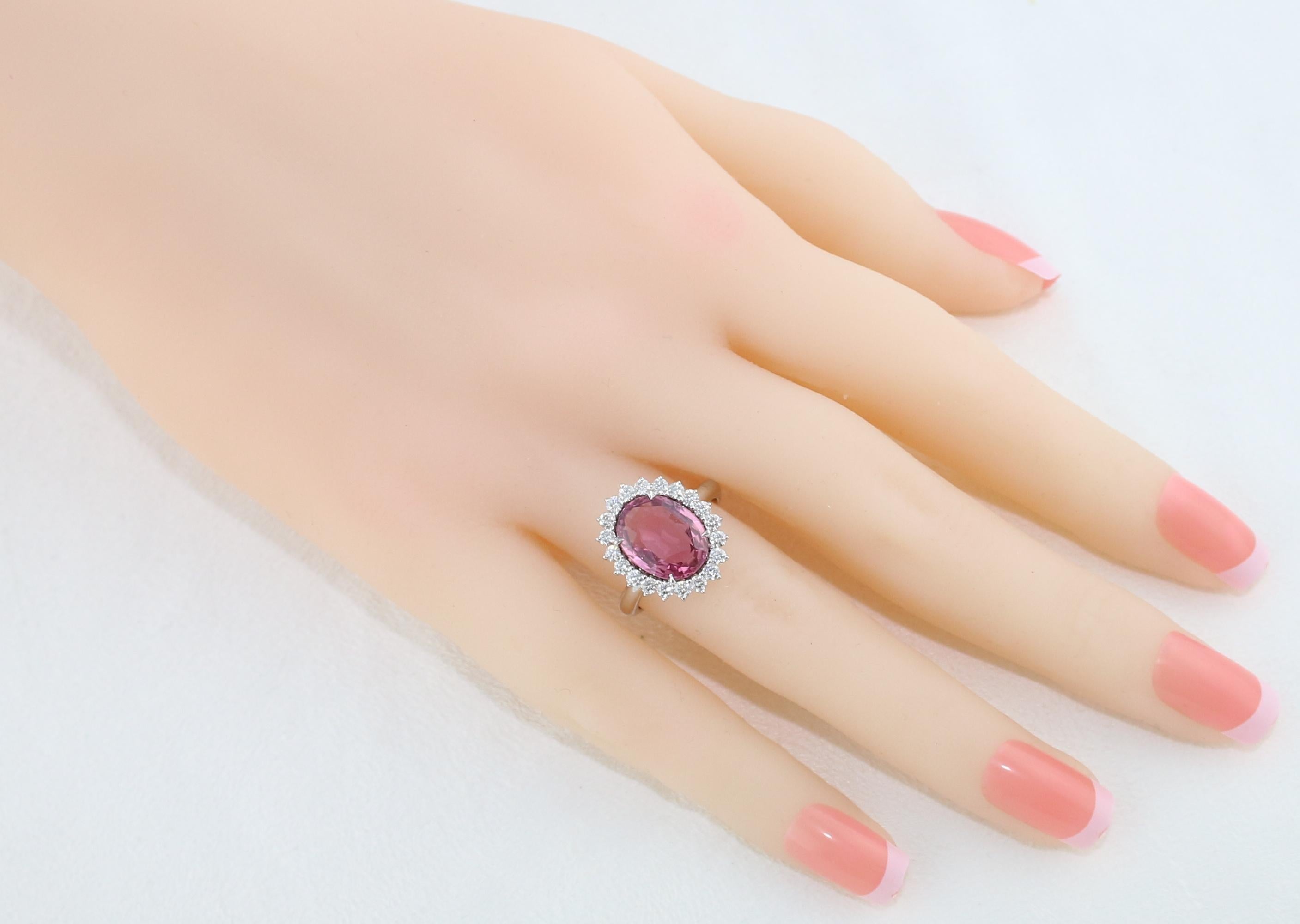 Oval Cut AGL Certified 4.06 Carat Oval Pink Sapphire Diamond Gold Ring For Sale