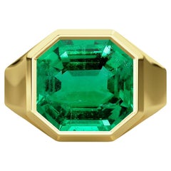 AGL Certified 4.2 Carat Colombian Emerald 18K Gold Octagon Bezel Ring