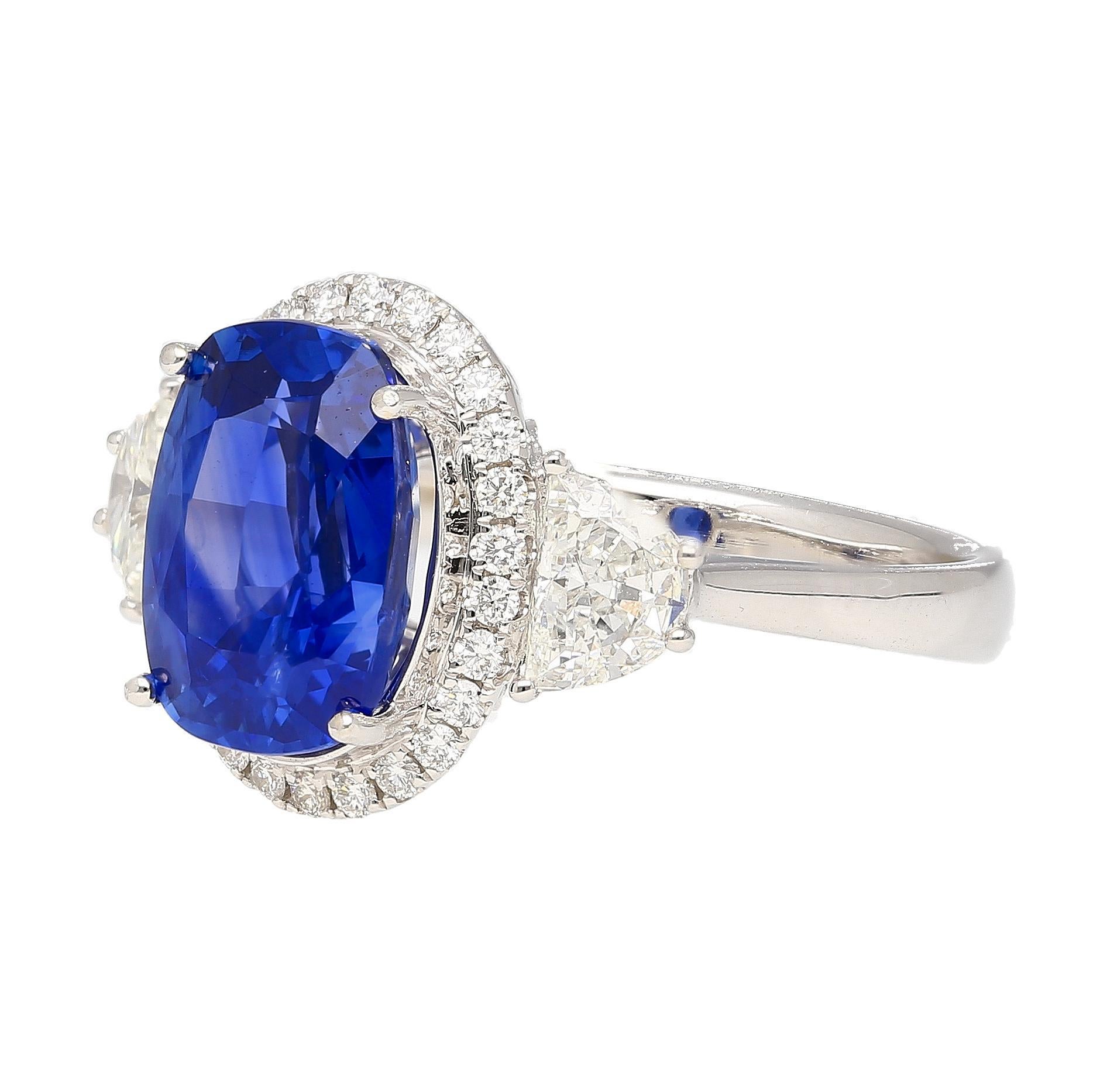 AGL Certified 4.49 Carat No Heat Burma Sapphire & Half Moon Diamond Ring In New Condition For Sale In Miami, FL