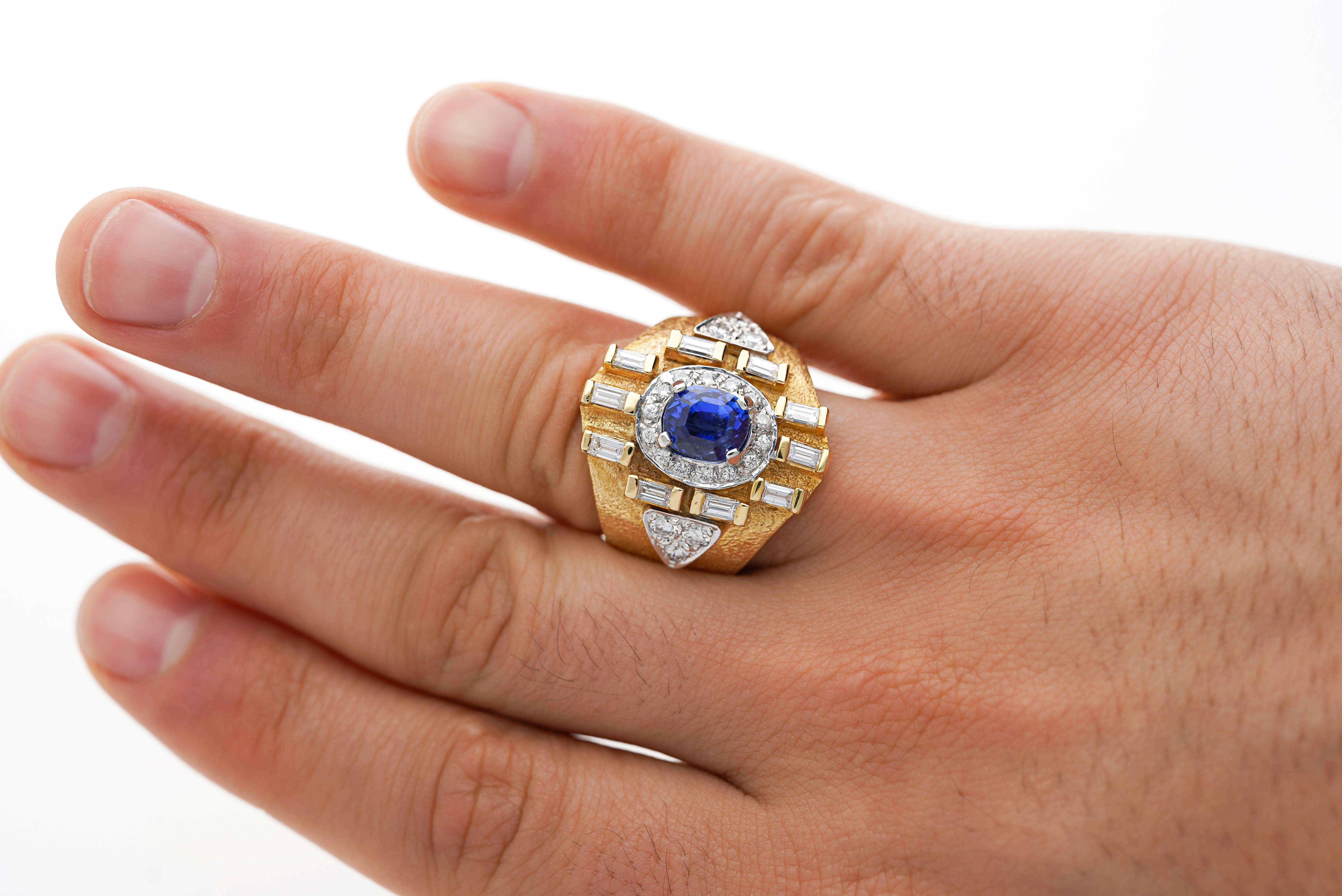 Men's AGL Certified 4.5 Carat Blue Sapphire & Baguette Diamond Mens Matte Finish Ring For Sale