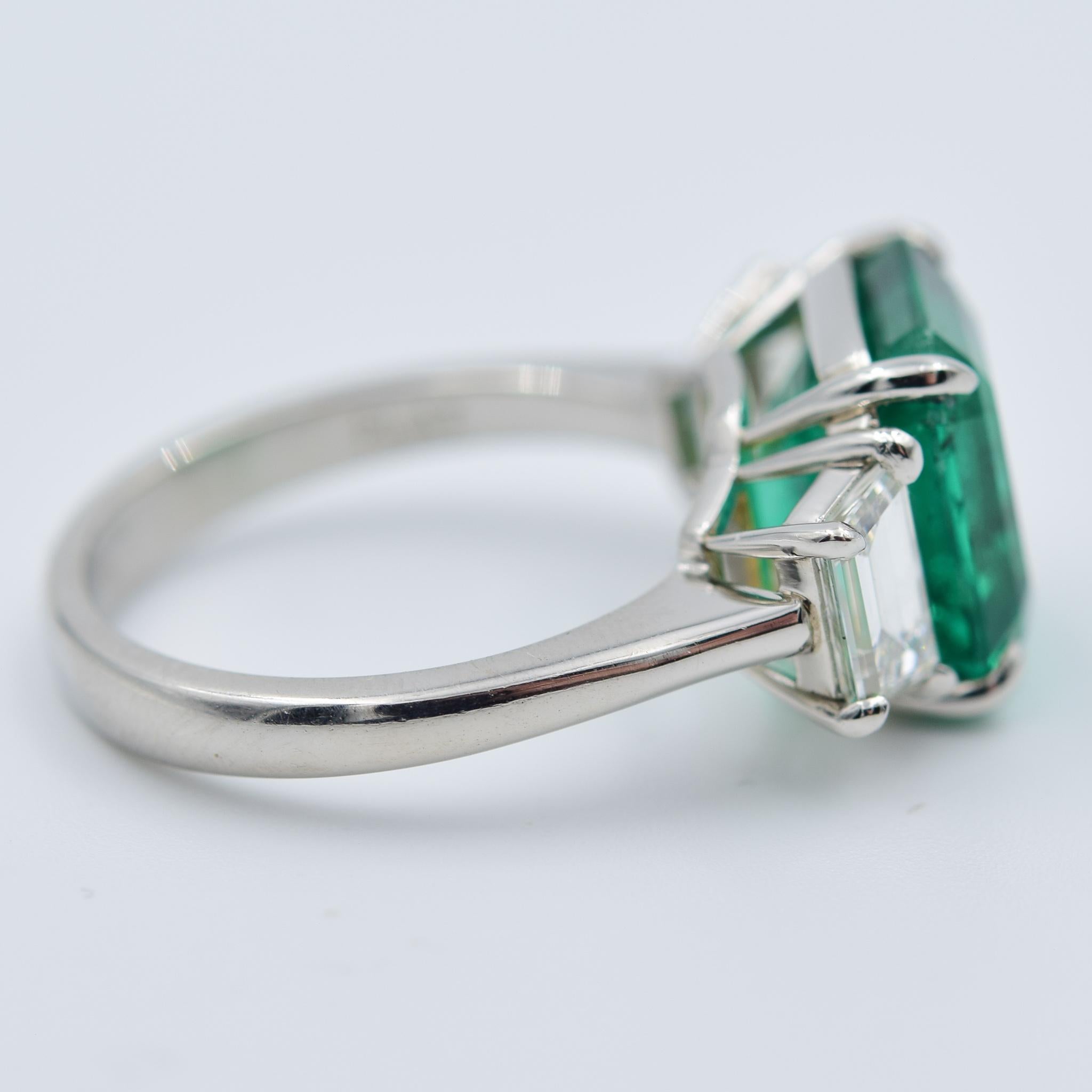AGL Certified 4.64 Carat Colombian Emerald Ring in Platinum w 0.96 Diamond ctw 2