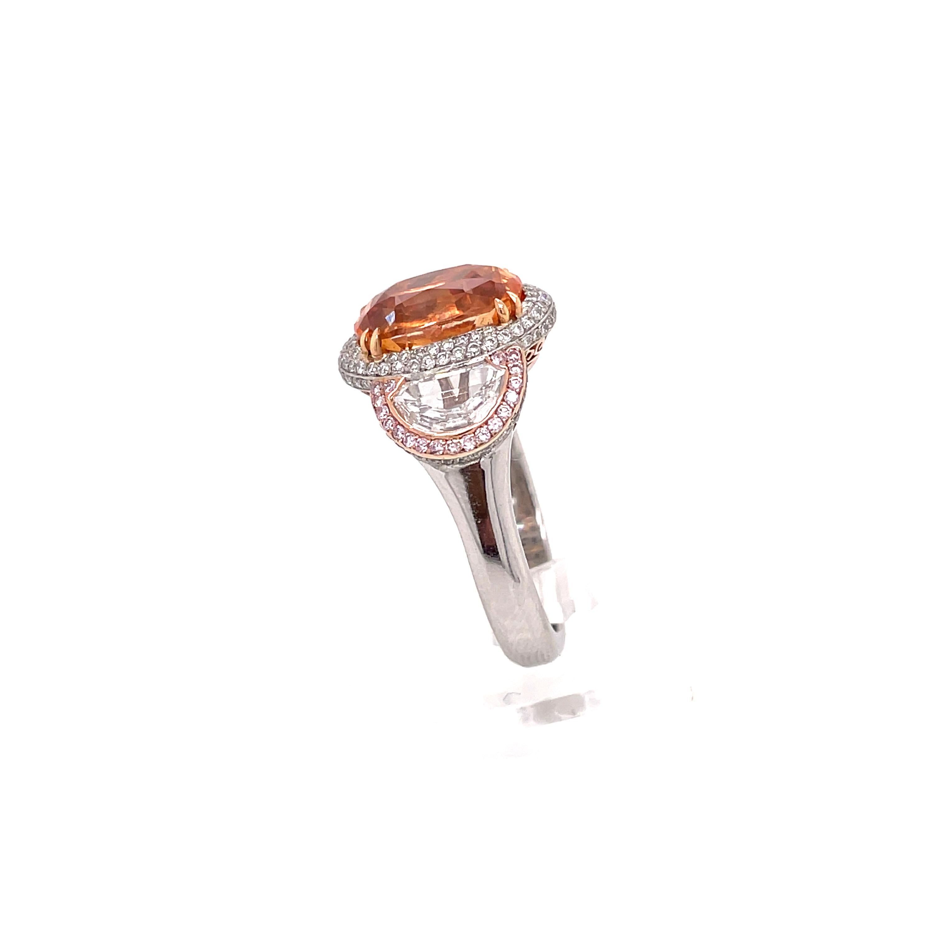 AGL zertifiziert 5,08ct Padparadscha Saphir Platin 18K Drei Stein Ring im Angebot 2