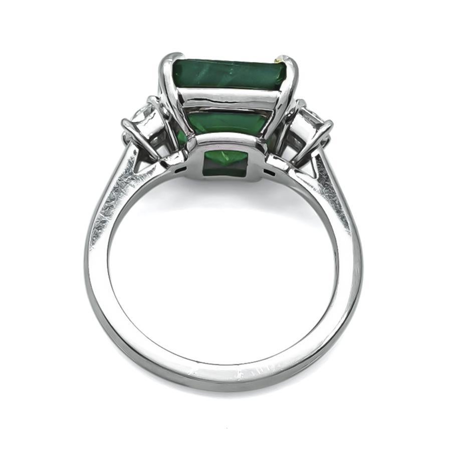 AGL Certified 5.33ct Emerald Diamond Engagement Ring In Good Condition For Sale In New York, NY