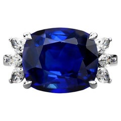 Anello con zaffiro blu e diamante certificato AGL da 5,75 carati Burma No Heat Cushion