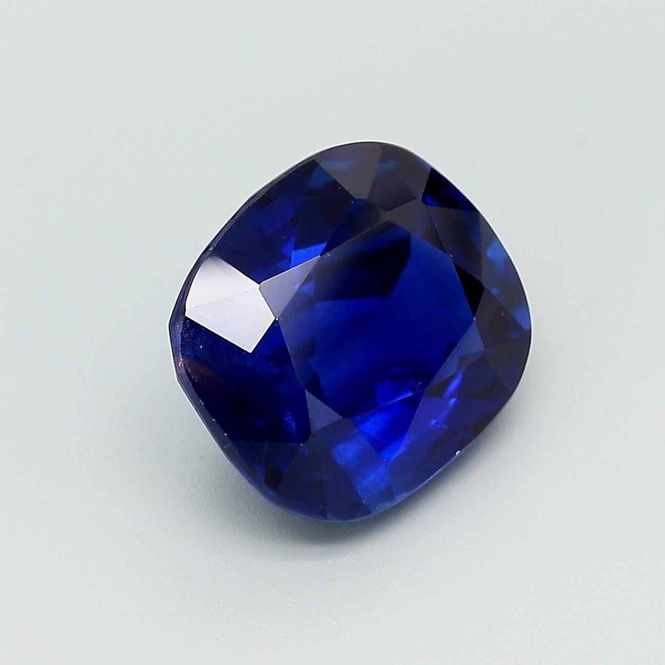 AGL Certified 5.75 Carat Burma No Heat Cushion Cut Blue Sapphire Loose Stone For Sale 2