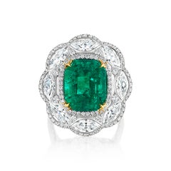 AGL Certified 6.16 Carat Colombian Emerald and Diamond Cocktail Ring
