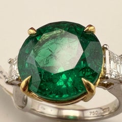 AGL Certified 7 Carat Emerald and Diamond Cocktail Ring