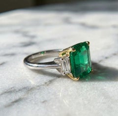 AGL Certified 7.3 Carat Colombian Emerald and Diamond Ring MINOR OIL