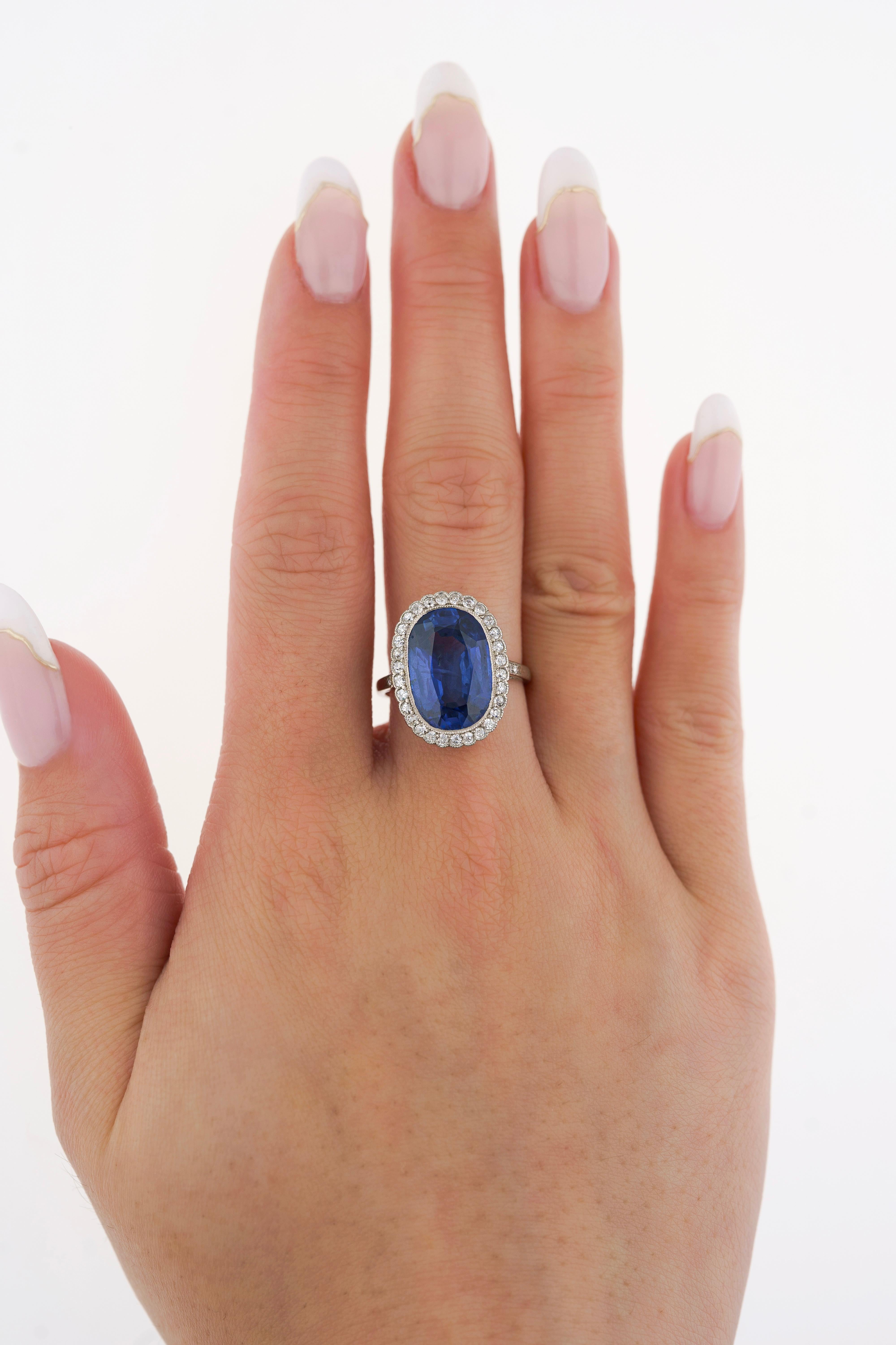 AGL Certified 7.76 Carat Oval No Heat Burma Blue Sapphire Ring in Platinum For Sale 2