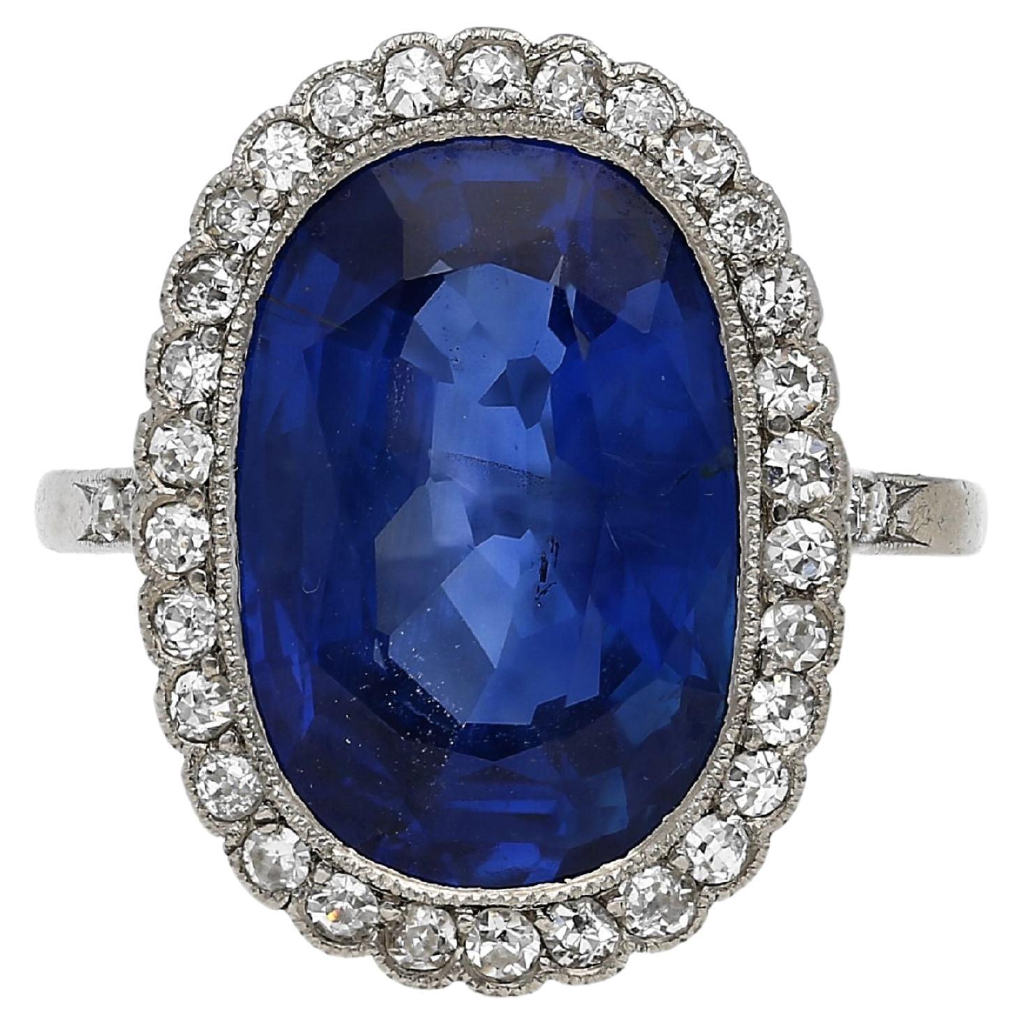 Bague en platine avec saphir bleu de Birmanie ovale certifié AGL de 7,76 carats, sans chaleur