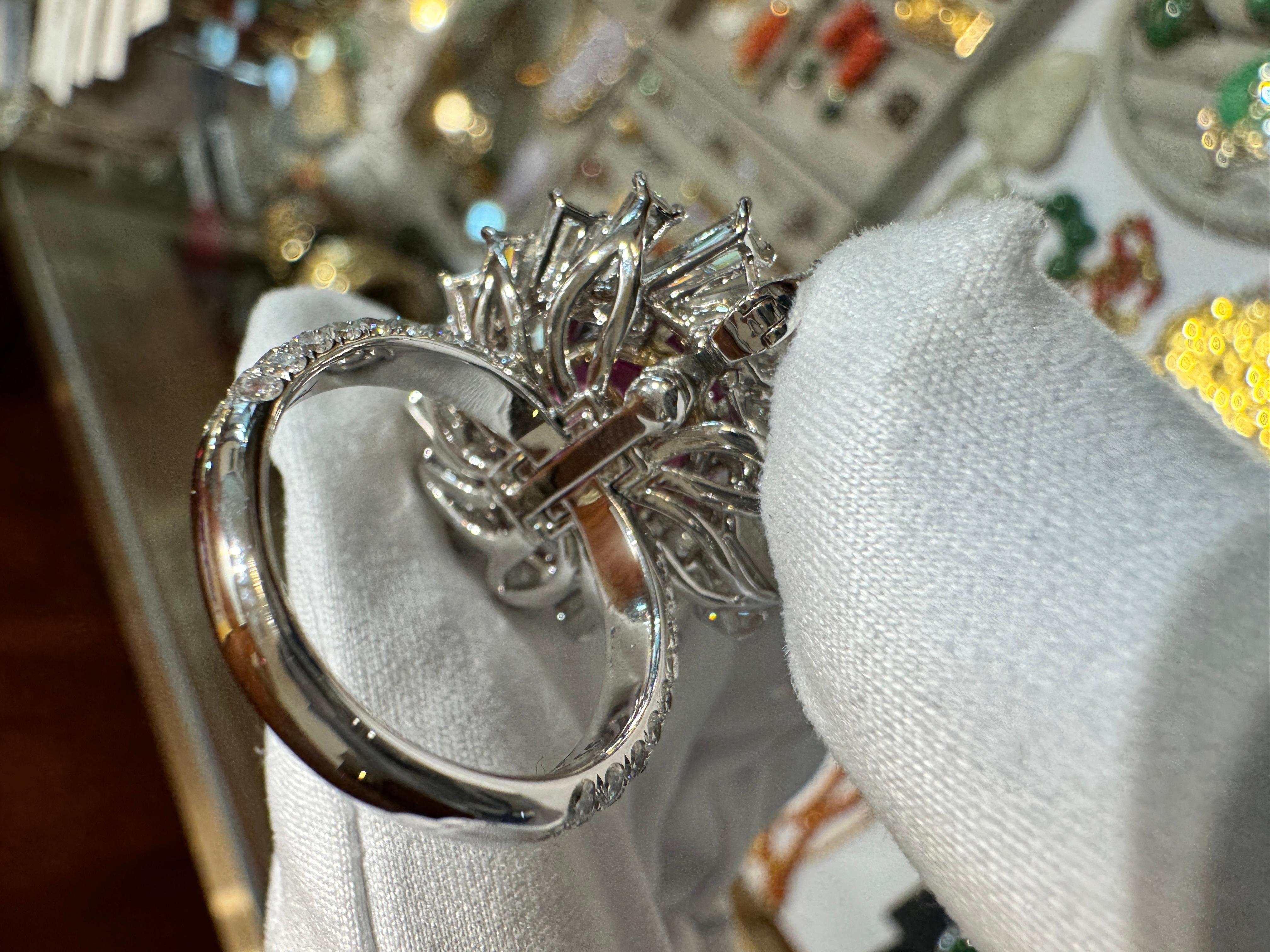 Bague à pendentif détachable en saphir rose de Birmanie certifié AGL, de 9,55 carats, sans chaleur en vente 5