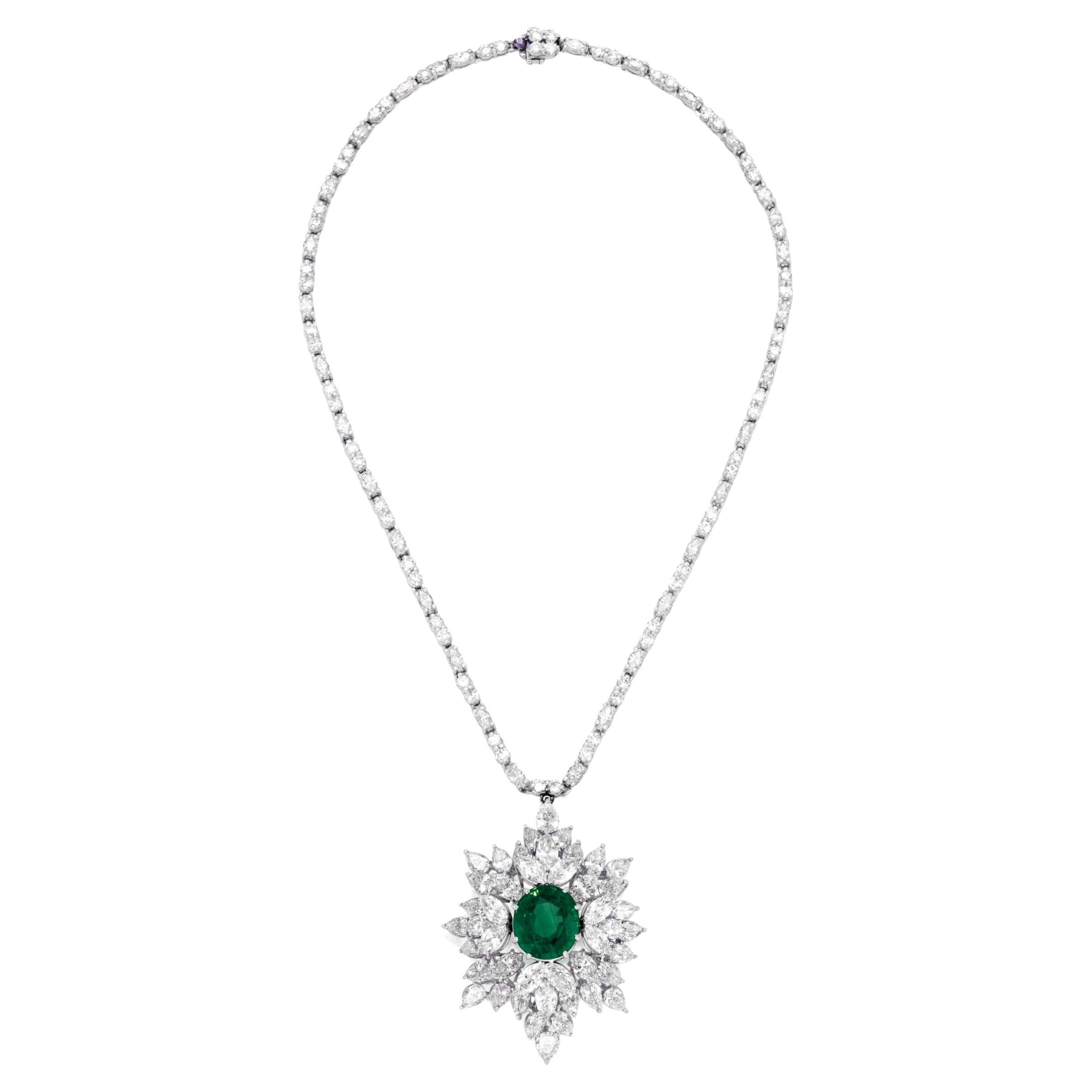 AGL Certified 9.61 Ct. Round ShapeGreen Emerald Untreated Pendant Necklace