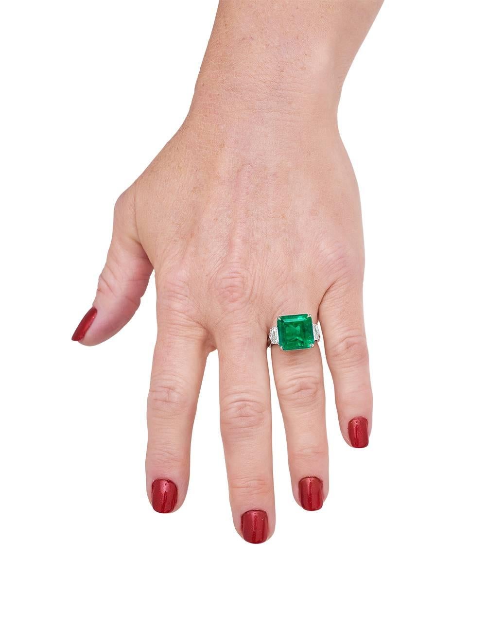 Emerald Cut AGL Certified 9.67 Carat Colombian Emerald Diamond Platinum Ring  For Sale