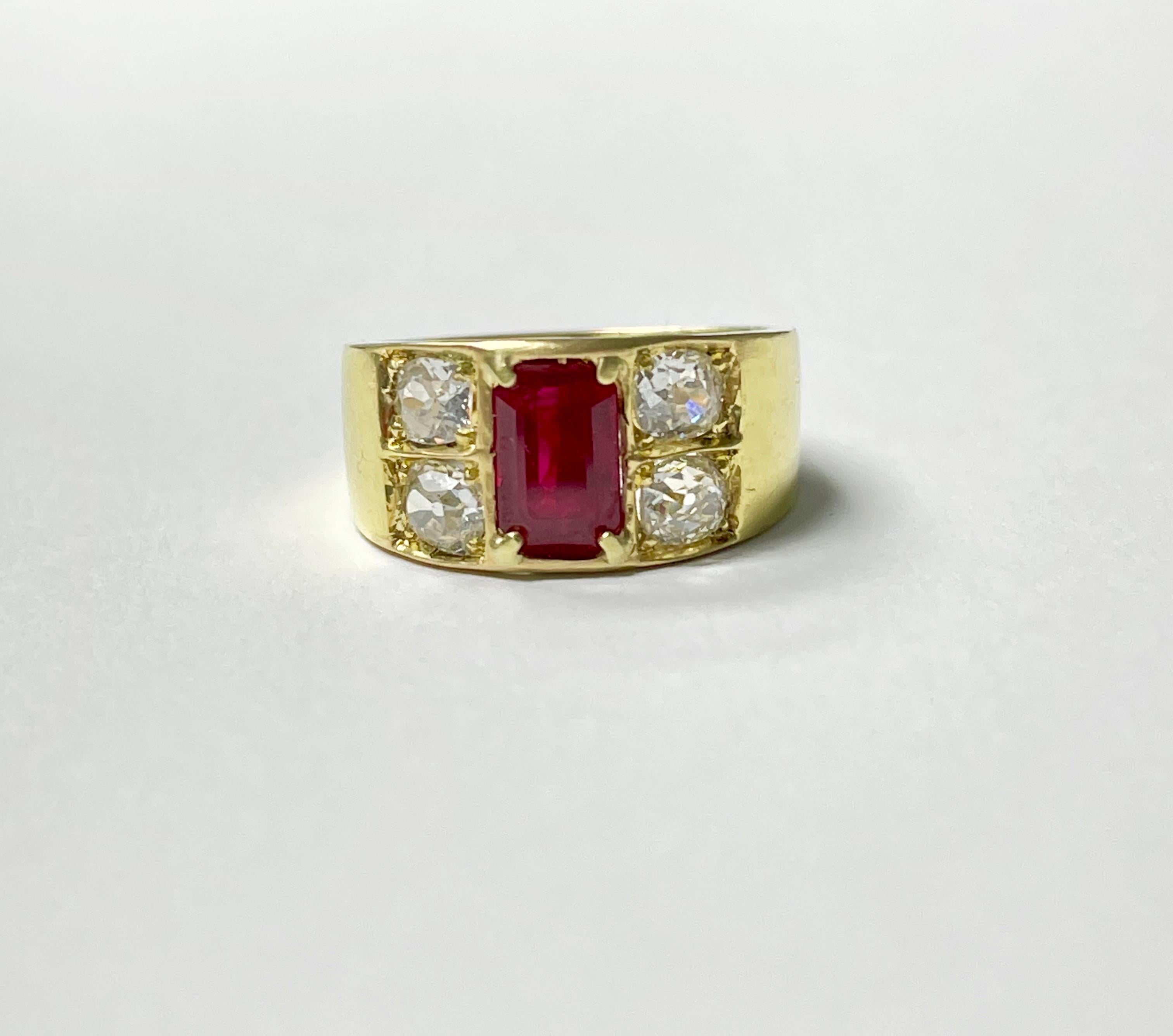 AGL Certified Burma Heated Emerald Cut Ruby and Diamond Ring in 18K Yellow Gold For Sale 2