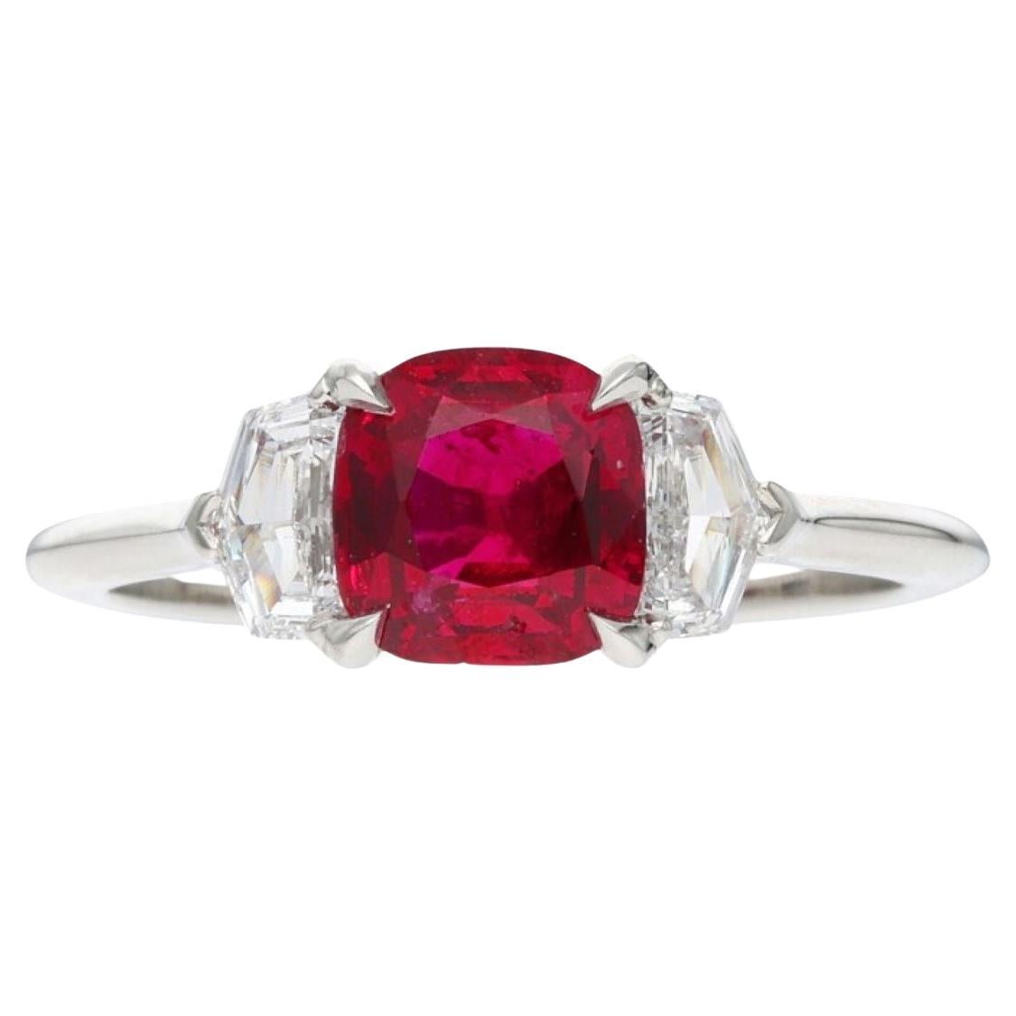 AGL Certified Burmese Myanmar unheated ruby ring UNHEATED In New Condition For Sale In Rome, IT