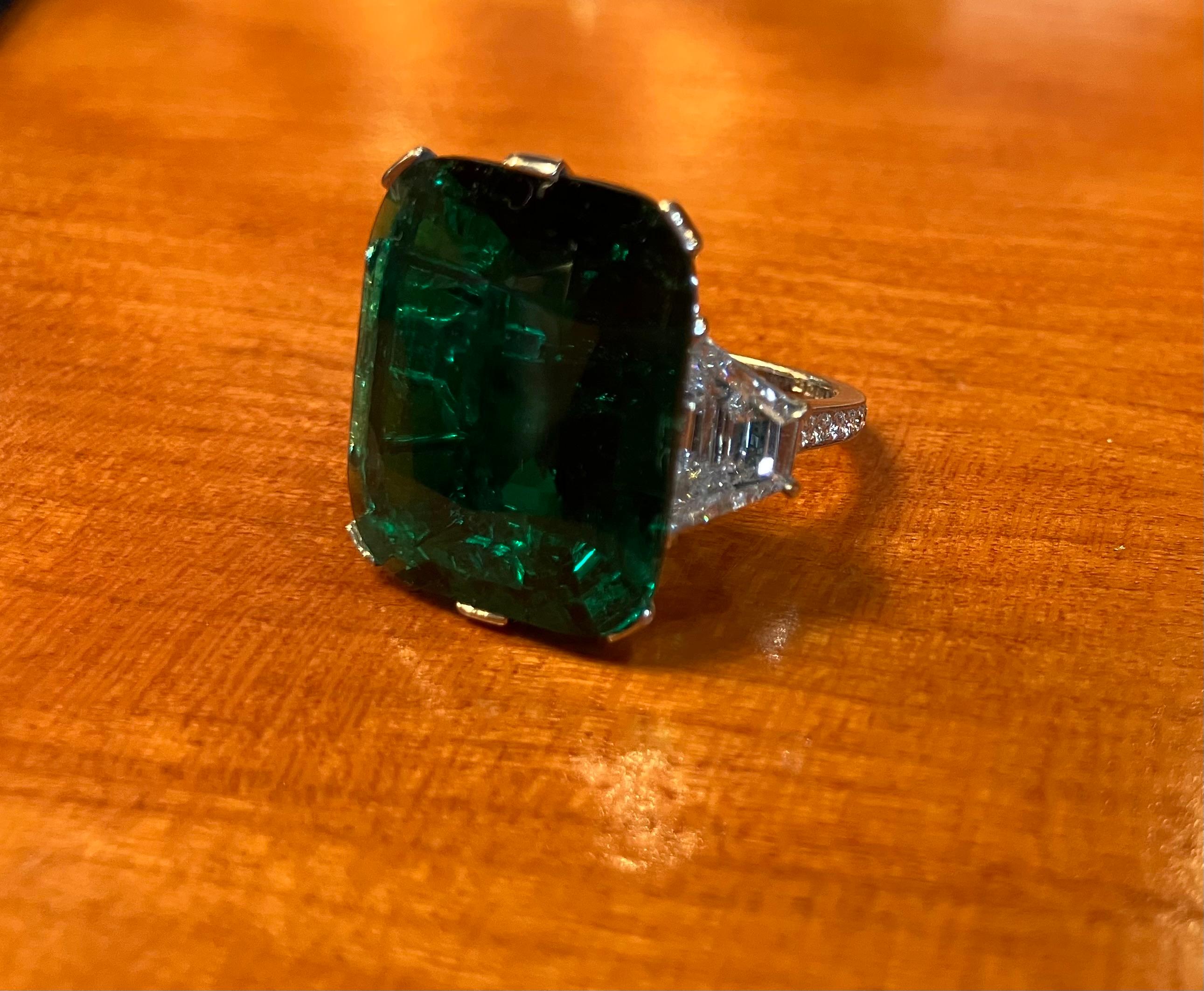Exceptionally rare once in a lifetime oppertunity to own a Gem this caliber One-Of-A-Kind No Oil AGL Certified Colombian Emerald 17.61 Carats.!
