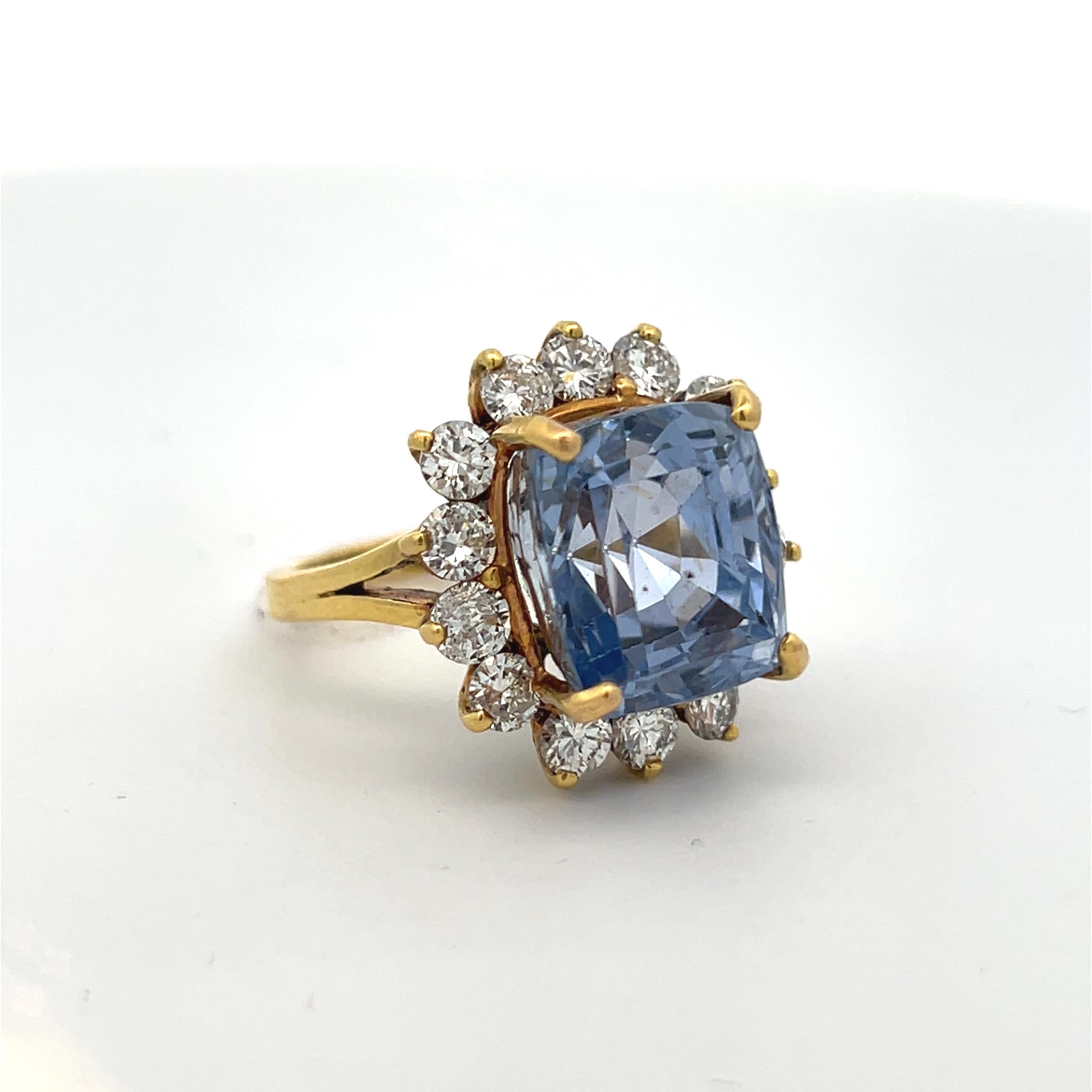AGl Certified Cushion Sapphire and Diamond Cocktail Ring For Sale 1