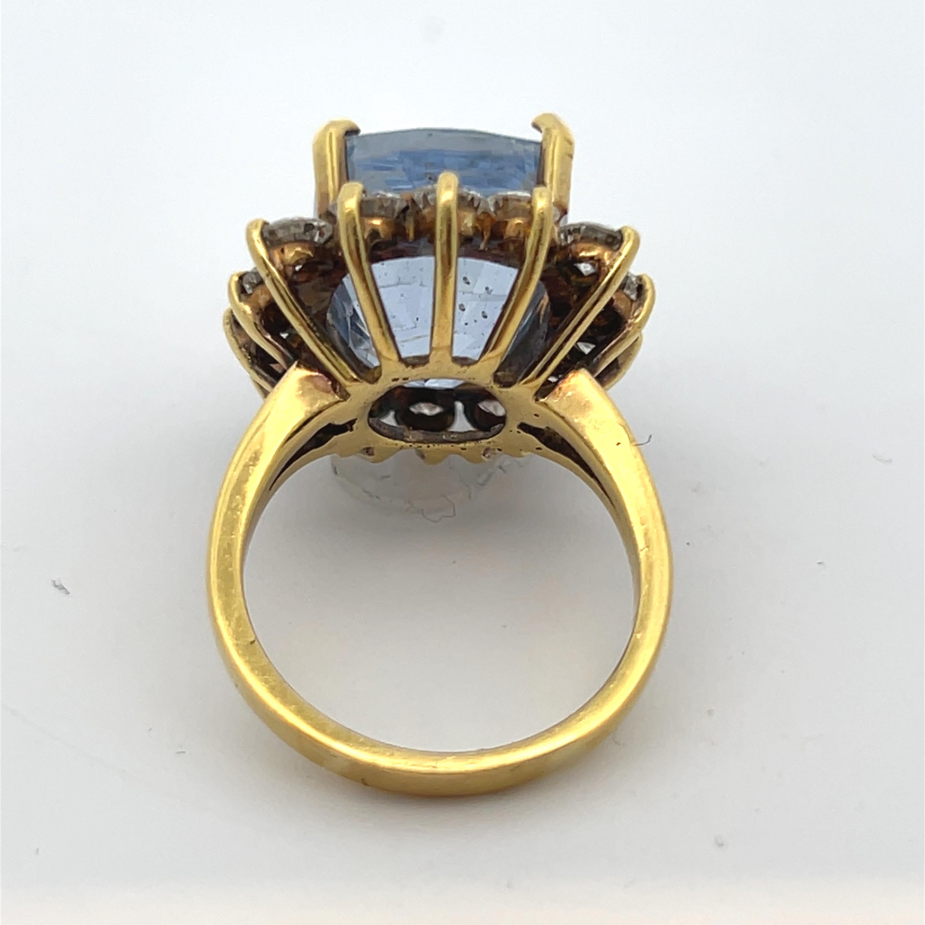 AGl Certified Cushion Sapphire and Diamond Cocktail Ring For Sale 3
