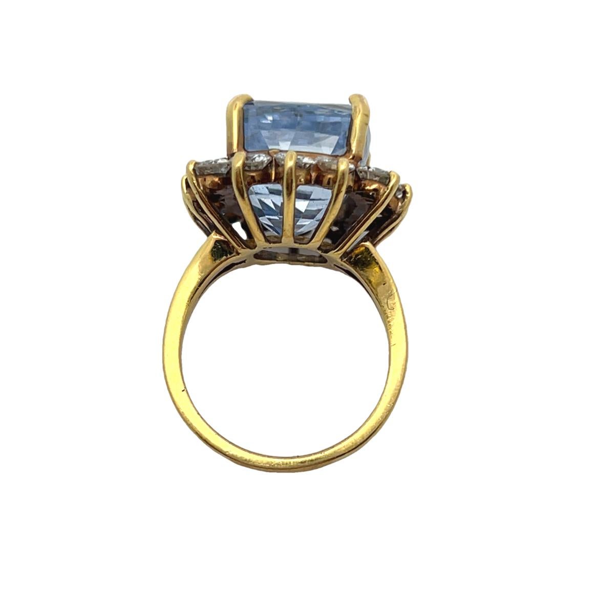 AGl Certified Cushion Sapphire and Diamond Cocktail Ring For Sale 4