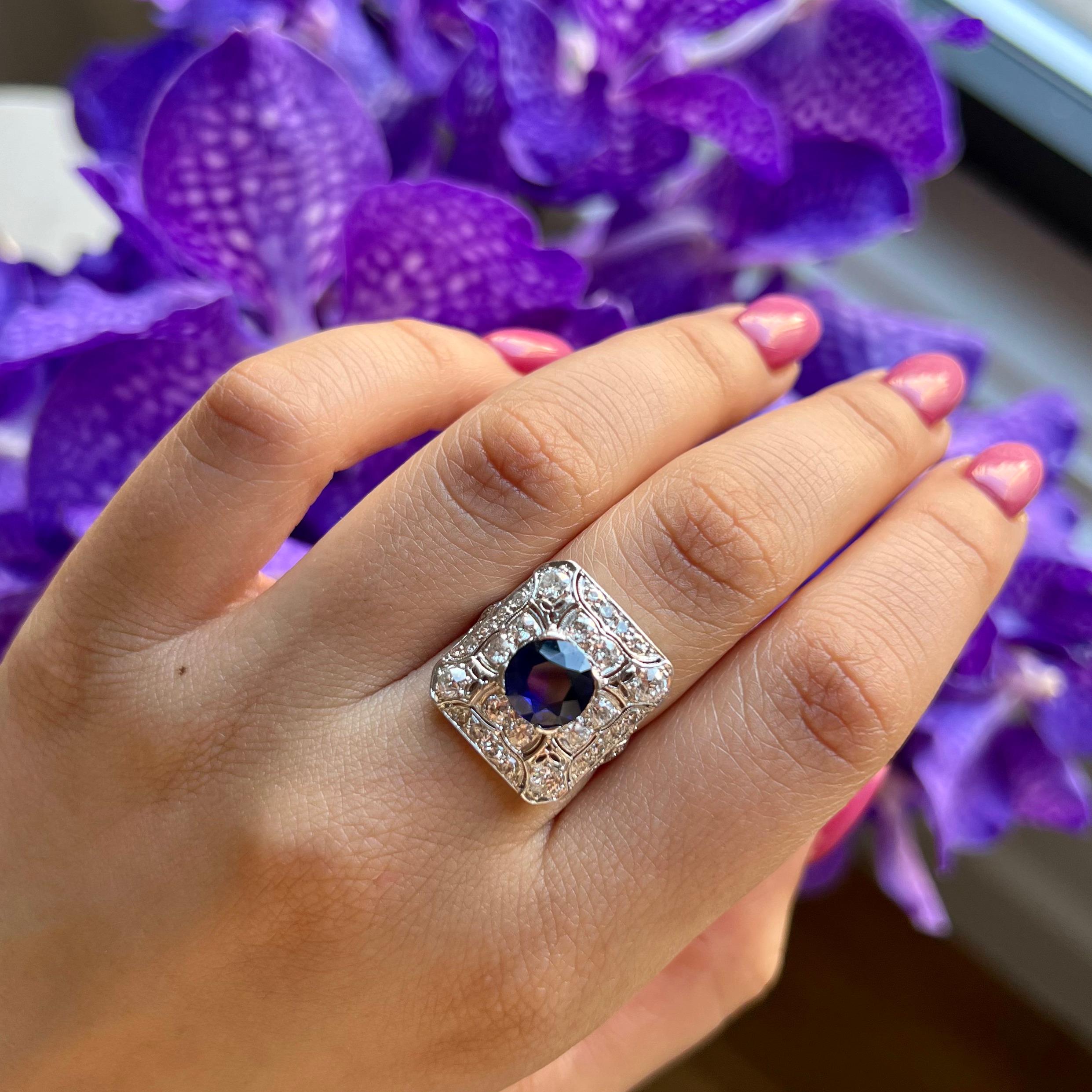 AGL Certified Edwardian 2.98 Ct. No Heat Sapphire and Diamond Ring In Good Condition For Sale In New York, NY