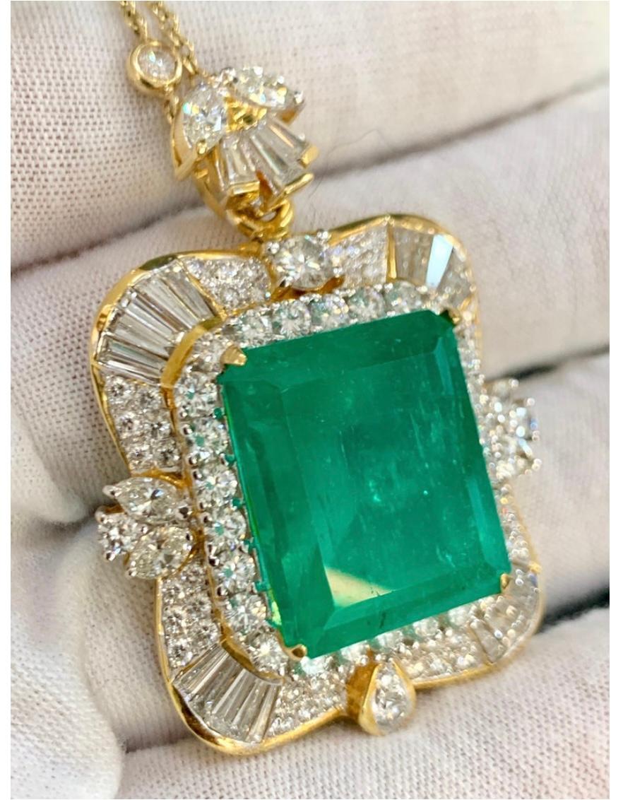 AGL Certified Minor 23.84 Ct Colombian Emerald & Diamond Pendent/Necklace Estate 5