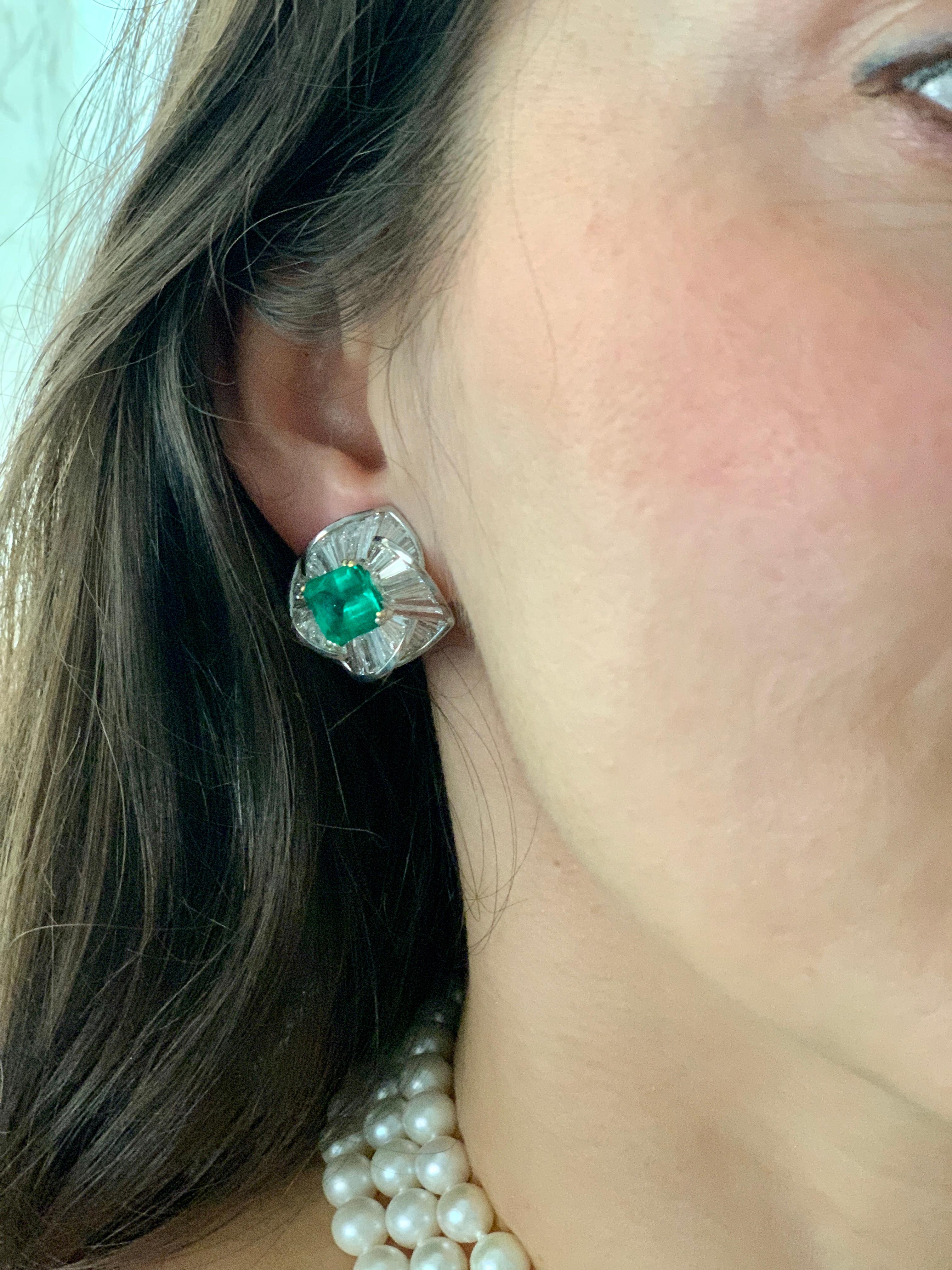 AGL Certified Minor 4ct Emerald Cut Colombian Emerald Diamond Earrings 18k Gold For Sale 16