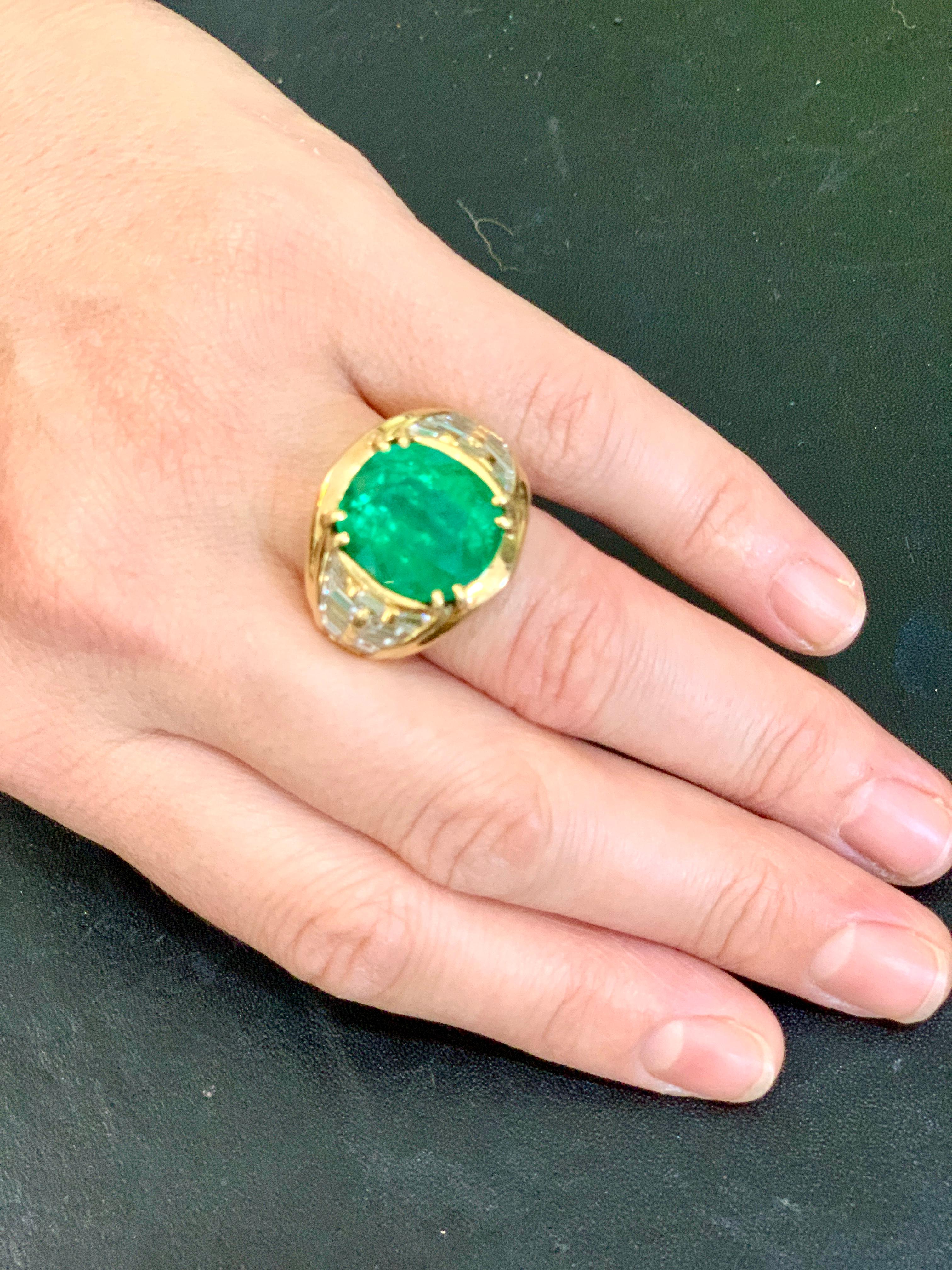 AGL Certified Minor Traditional 15Ct Colombian Emerald & Diamond Ring 18K Unisex For Sale 2