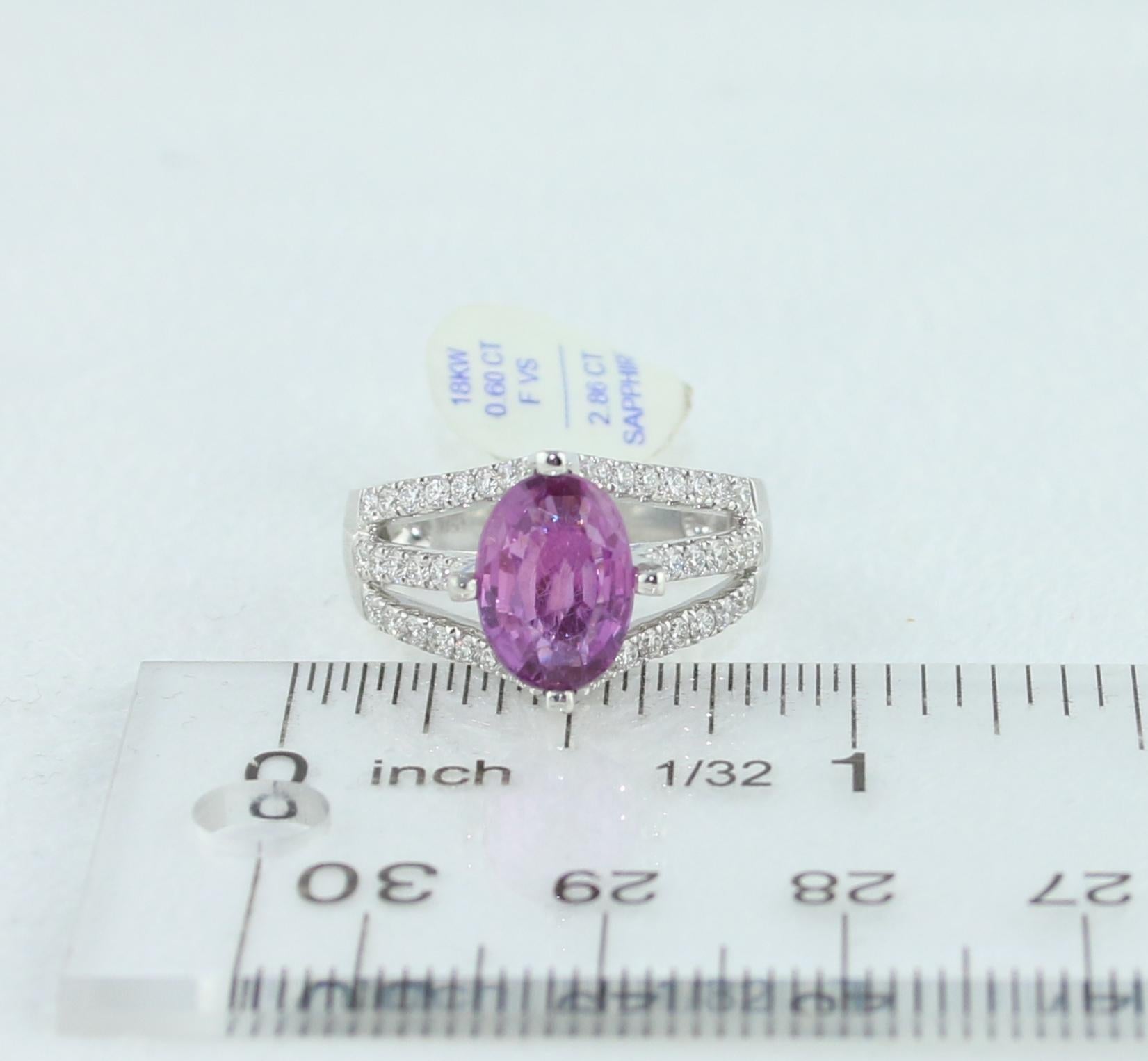 AGL Certified No Heat 2.86 Carat Oval Purple Pink Sapphire Diamond Gold Ring For Sale 3