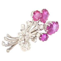 Broche floral de platino con zafiro rosa de Ceilán certificado AGL sin calor y diamante