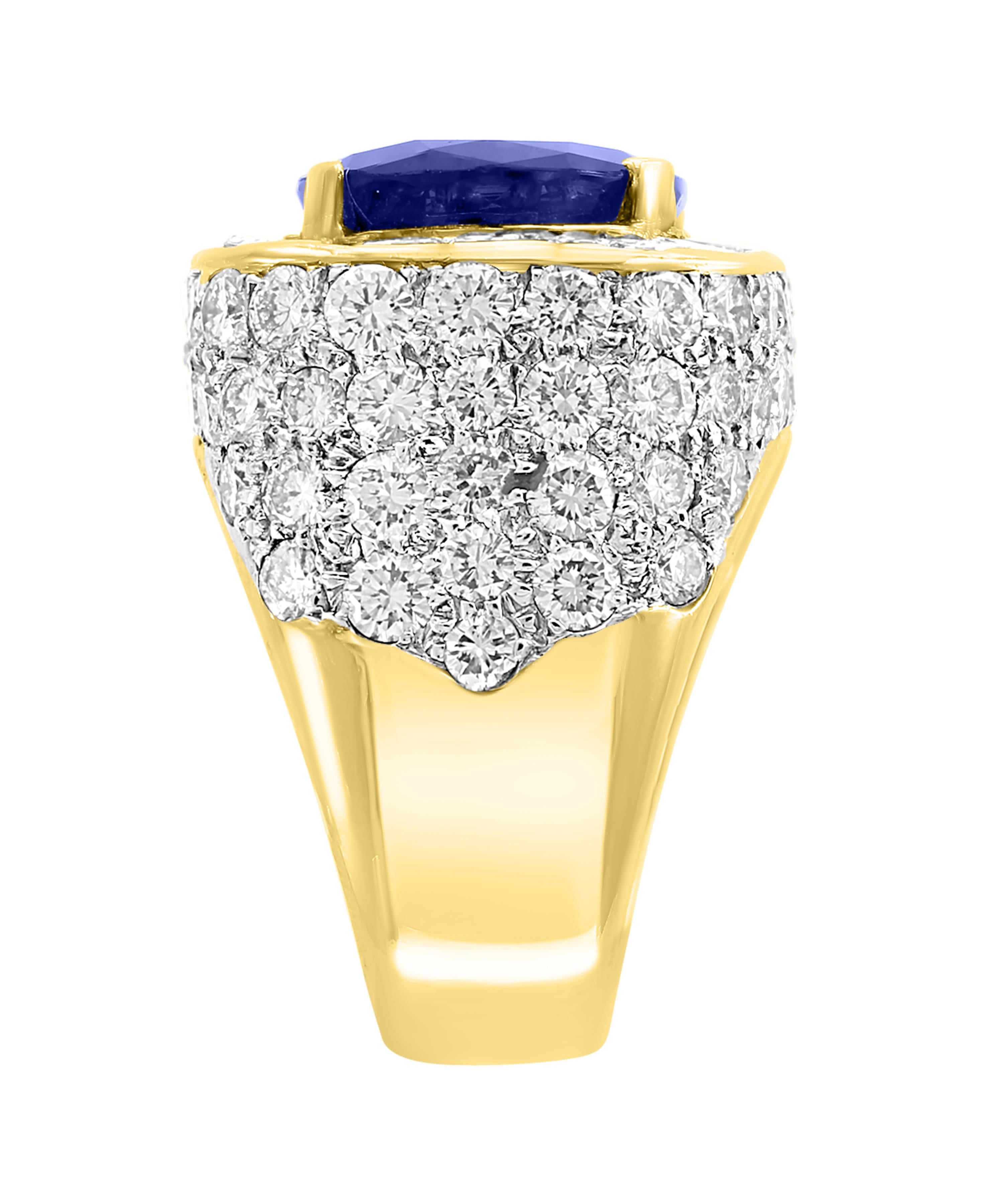 AGL Certified  No Heat  Natural 11.81 Ct Blue Sapphire & Diamond 18K Gold Ring In Excellent Condition For Sale In New York, NY