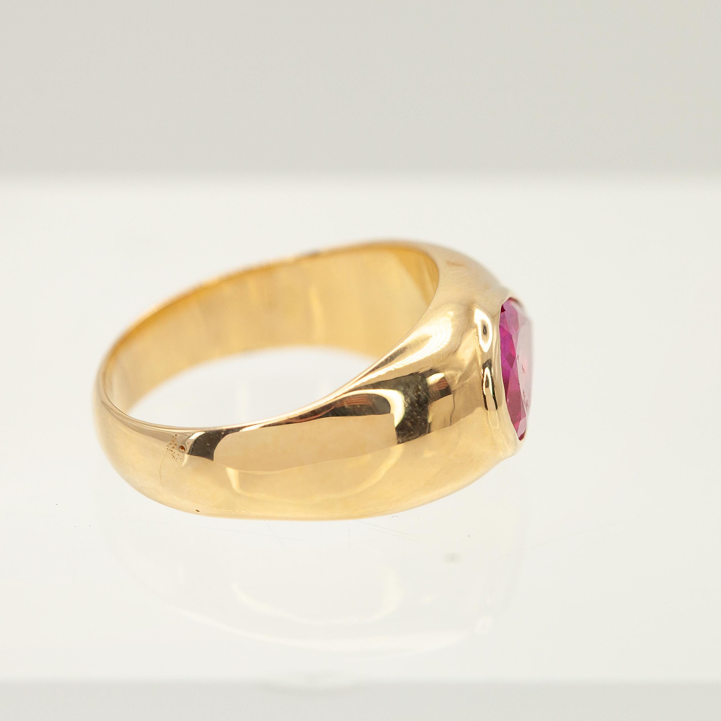 AGL Certified NO HEATED BURMESE Natural Ruby Ring in 18K Yellow Gold (Bague en or jaune certifiée sans chauffage) en vente 4