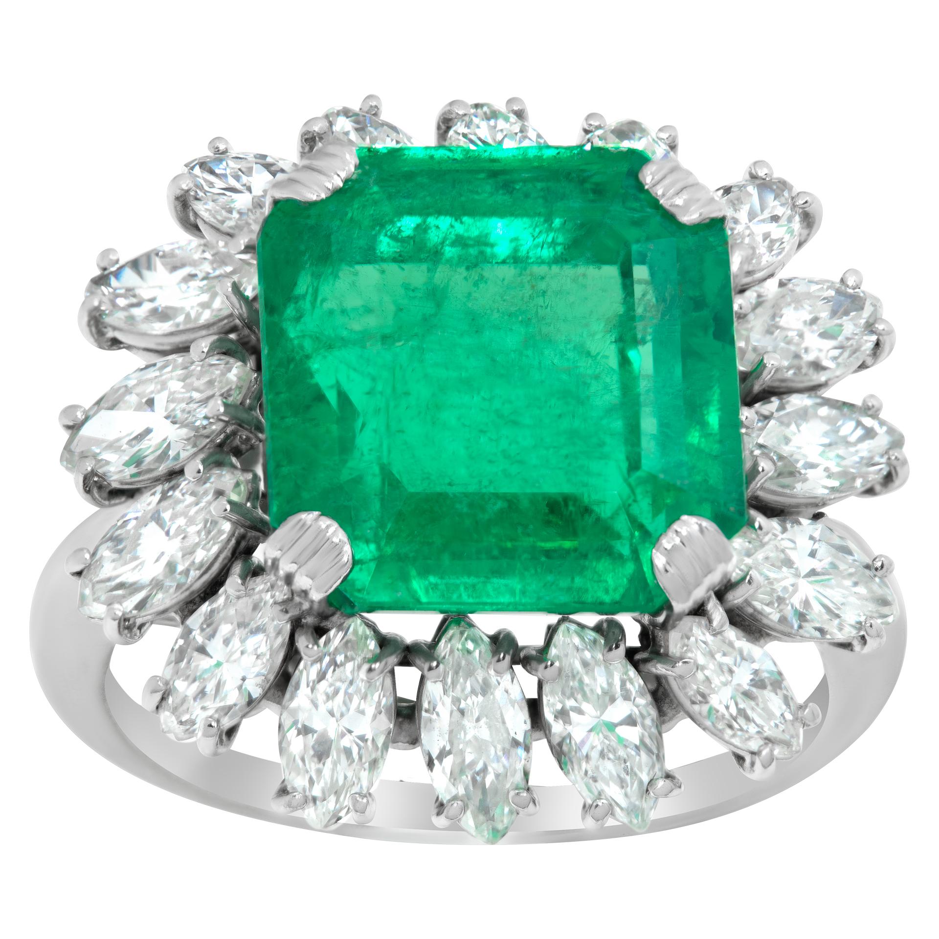 AGL certified over 8 carat Colombian emerald ring For Sale