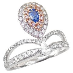 AGL-zertifizierter blauer Diamantring mit Birnenschliff und Diamanten aus 18 Karat Gold