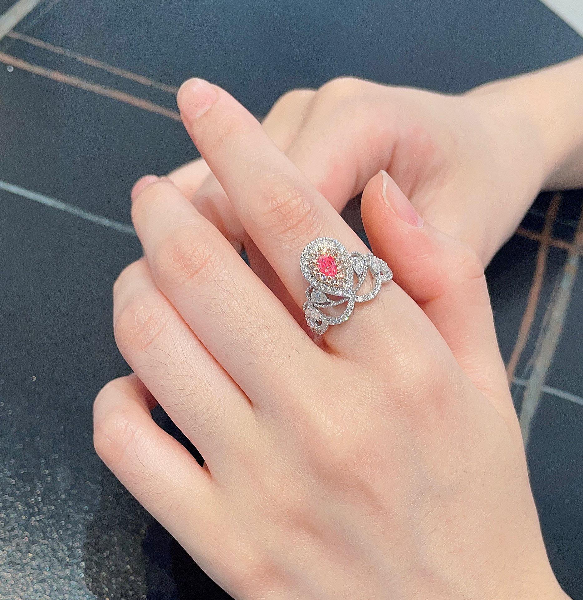 Women's or Men's AGL Certified Pear-Cut Pink Diamond 18K White Gold Ring with Diamonds For Sale