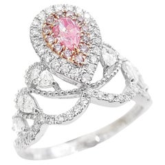 Anello in oro bianco 18 carati con diamanti rosa taglio pera certificati AGL