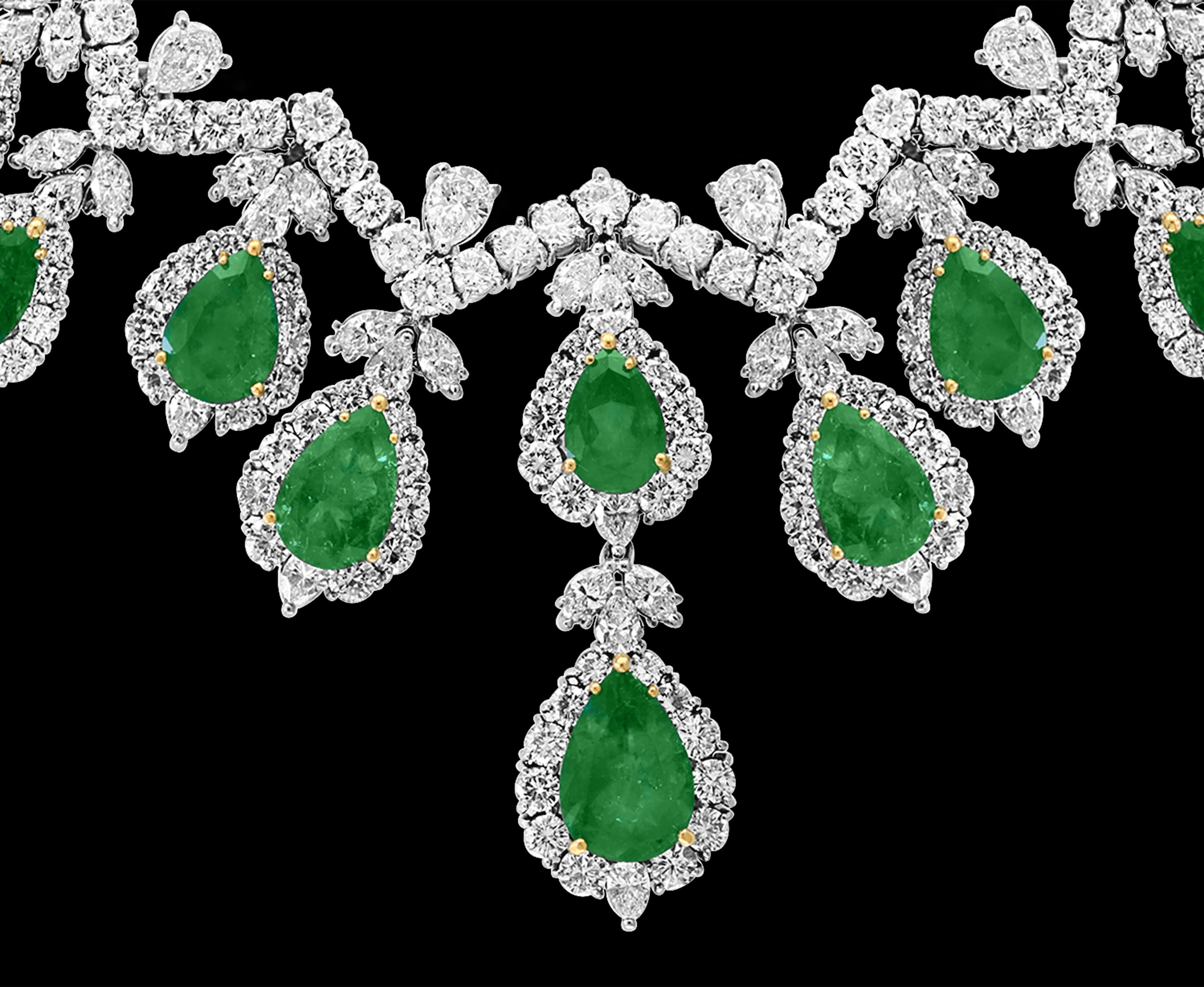 AGL Certified Colombian Emerald & Diamond Necklace & Earring Suite In Platinum In Excellent Condition For Sale In New York, NY