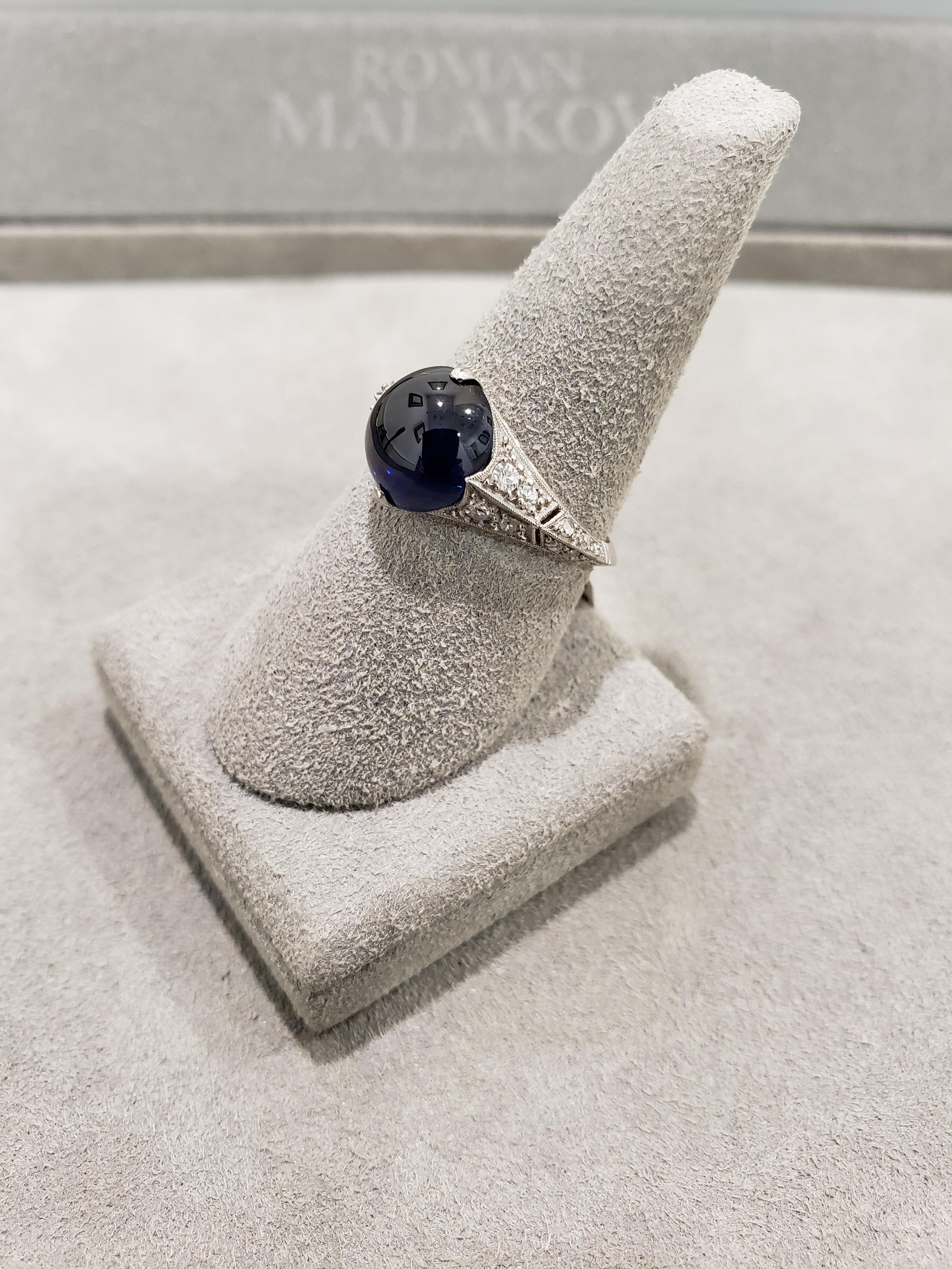 GIA Certified 4.42 Carats Total Cabochon Blue Sapphire & Diamond Antique Ring For Sale 3