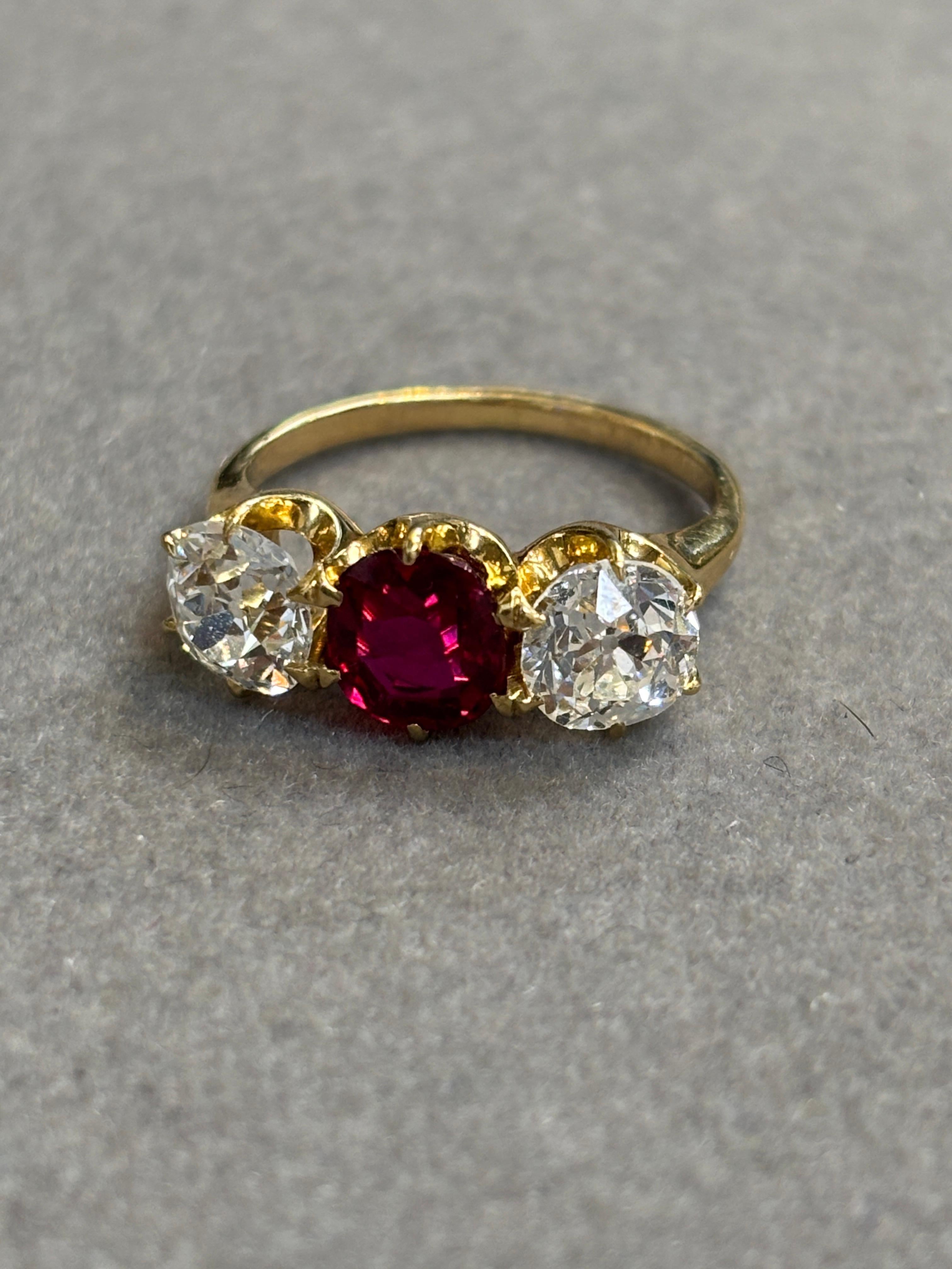 AGL-zertifizierter Diamantring mit Rubin und alter Mine im Angebot 3