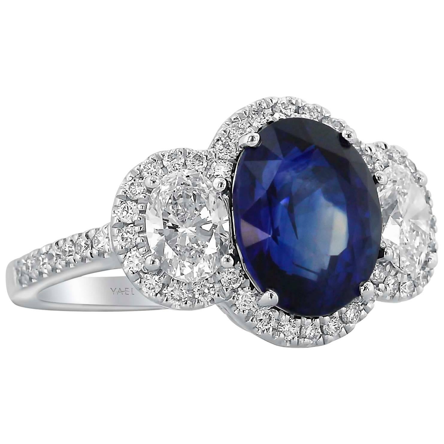 AGL Certified Sapphire Diamond and Platinum Three-Stone Ring For Sale
