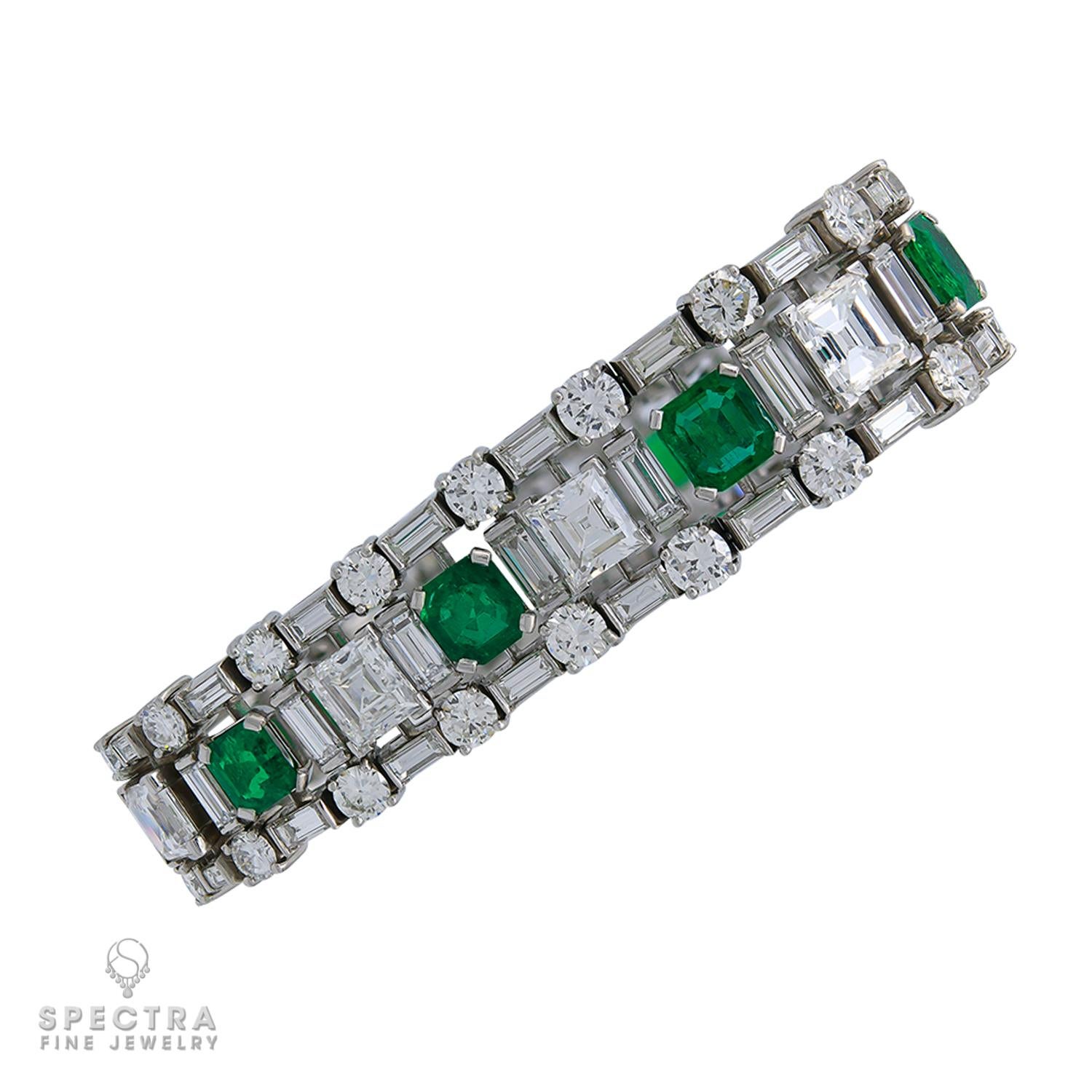 Mixed Cut AGL Certified Vintage Colombian Emerald Diamond Bracelet, circa 1950 For Sale