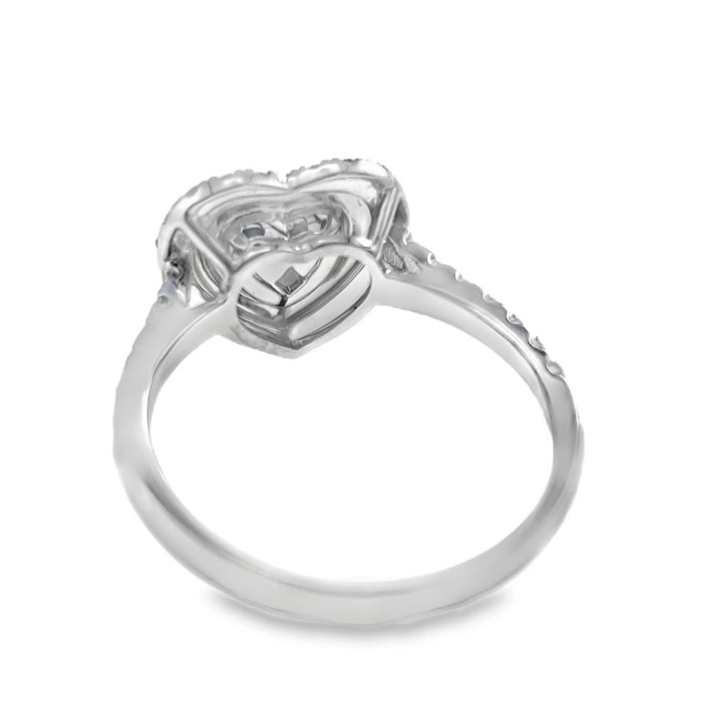 Heart Cut AGL Certified VS Fancy Green Diamond Heart 18K Gold Ring For Sale
