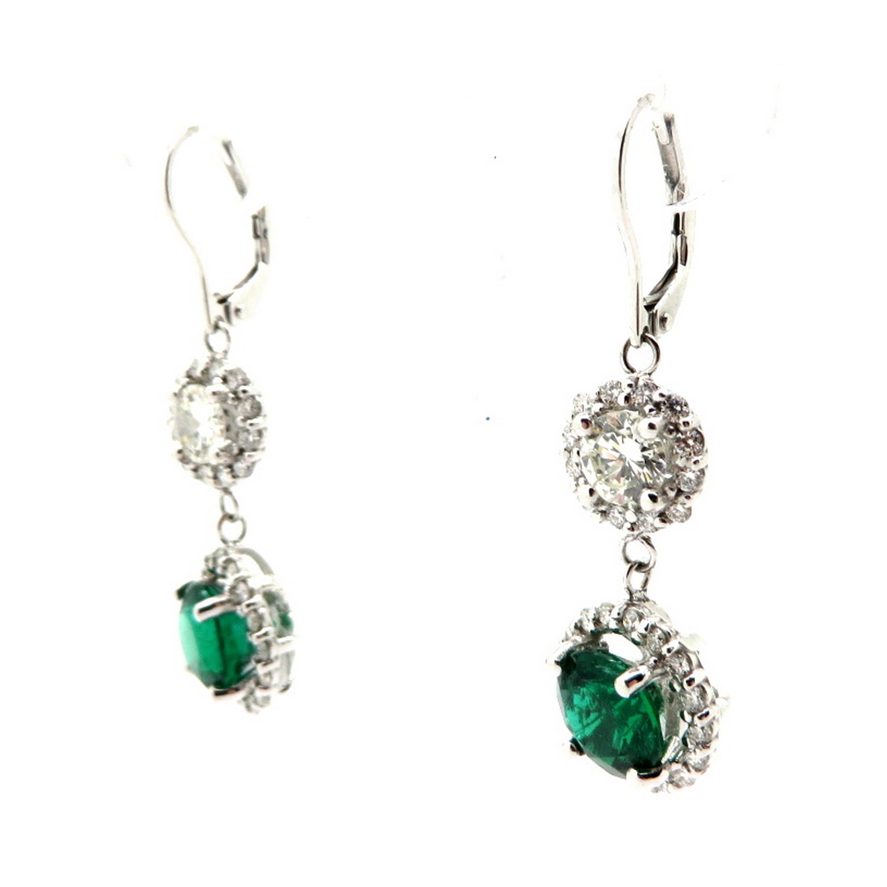 AGL Certified Zambian Emerald and Diamond 14 Karat White Gold Dangle Earrings In Excellent Condition In Scottsdale, AZ