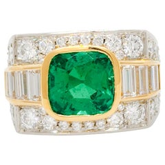 AGL Colombian Emerald and Diamond Cocktail Ring in 18k and Platinum