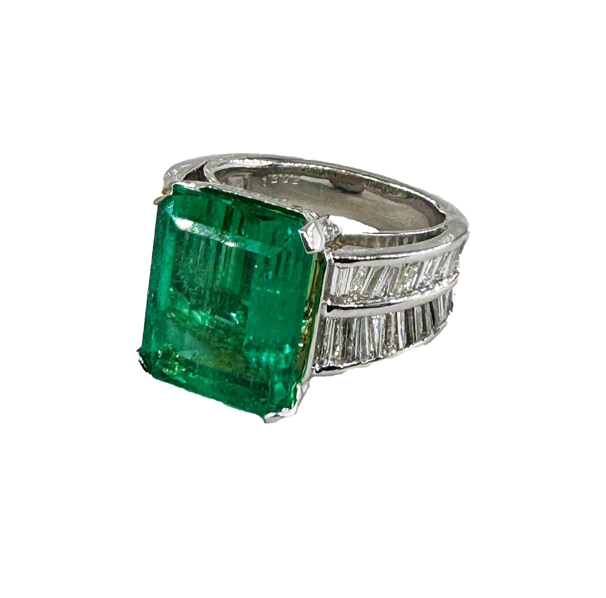 Emerald Cut AGL Colombian Green 13.03ctw Emerald & Diamond 18K White Vintage Cocktail Ring For Sale