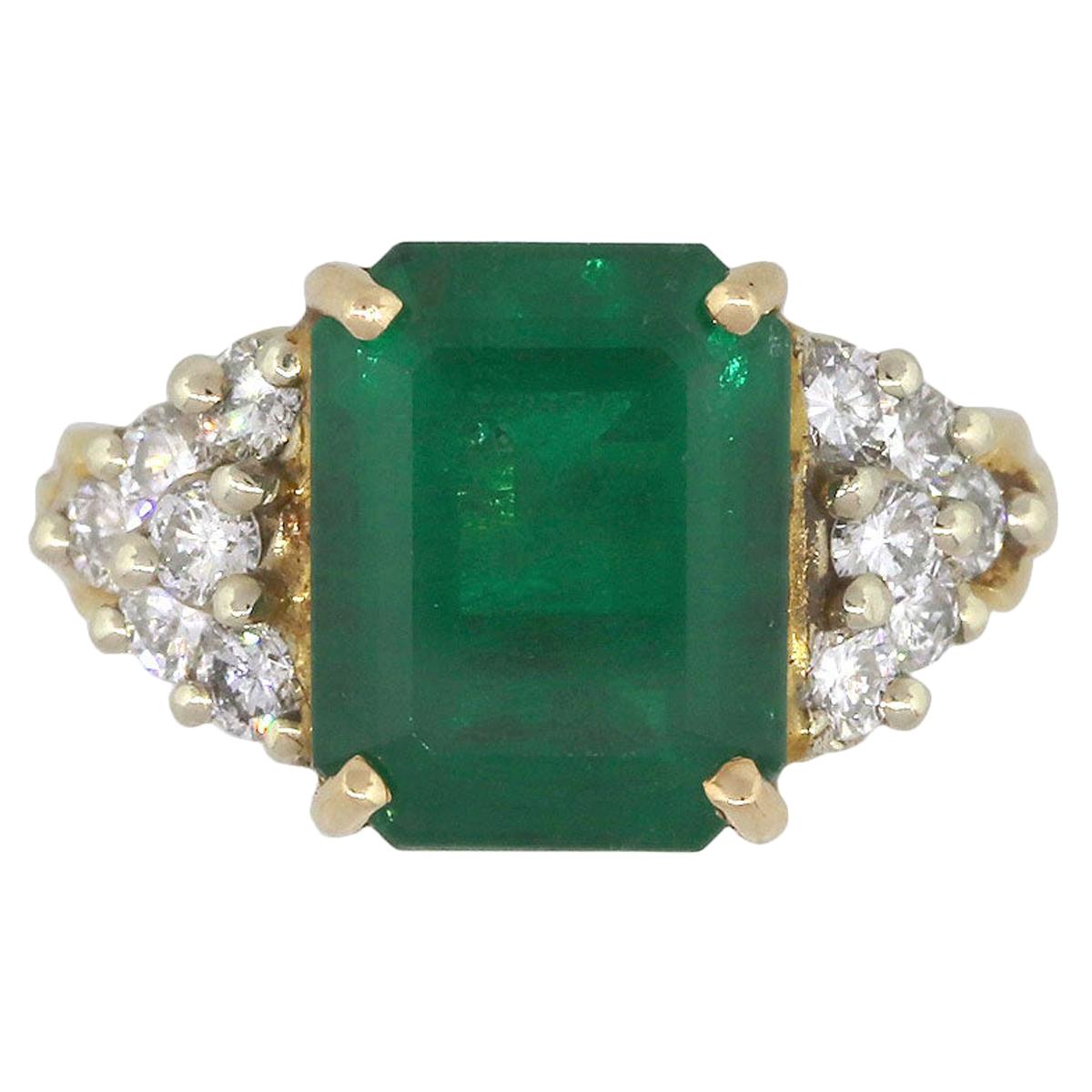 AGL Emerald Ring with Diamonds