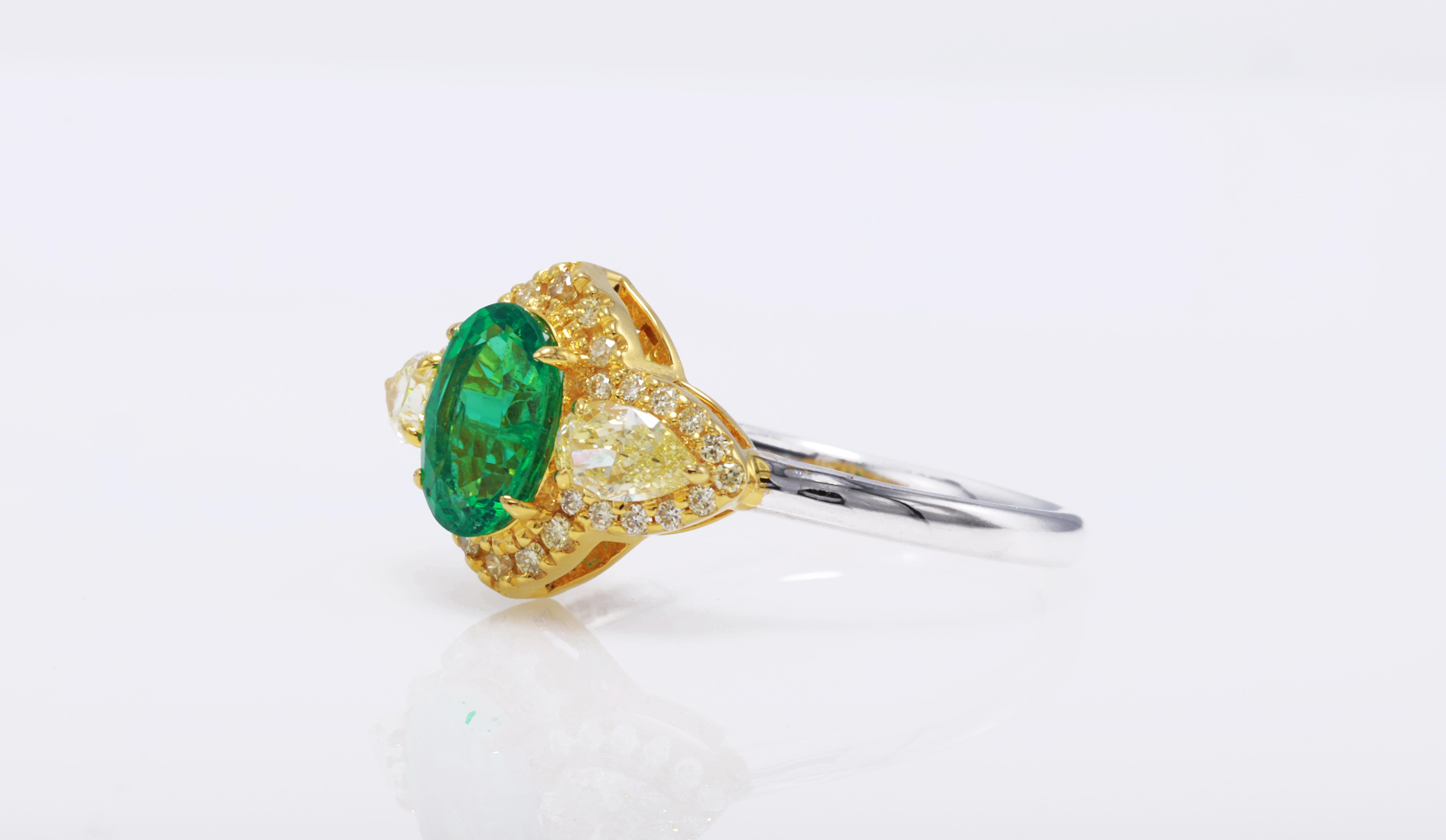 AGL & GFCO Certified 0.823 Carat Diamond Ring For Sale 1