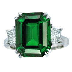 Vivid Diamonds 9.79 Carat Tsavorite Garnet and Diamond Three-Stone Ring