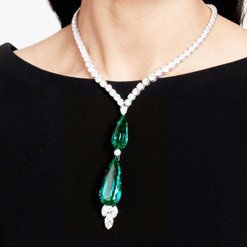 AGL GRS Certified 50 Ct. Emerald and Diamond 'Royal Gardens' Pendant-Necklace For Sale 2