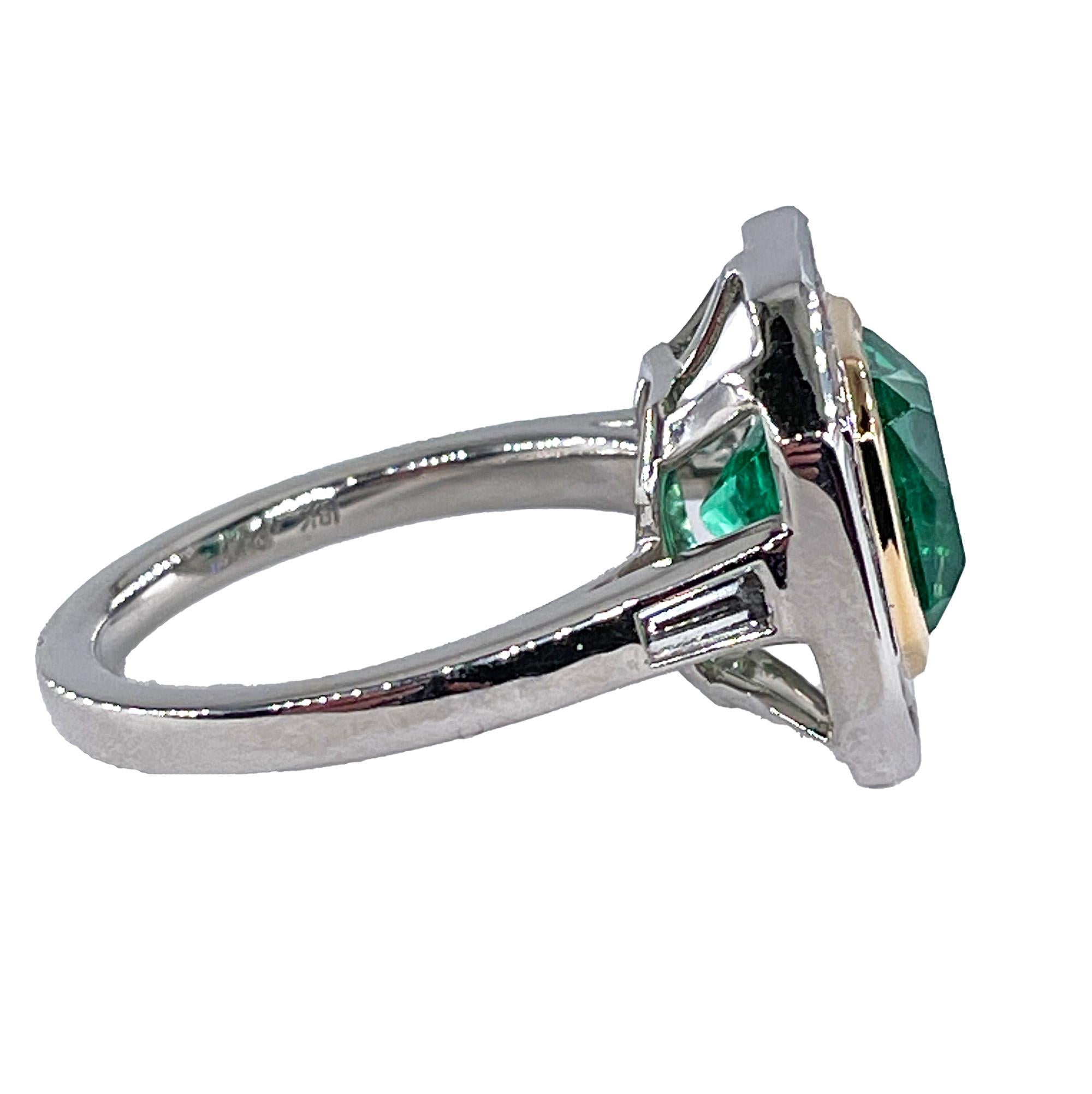  AGL Insignificant VVS 4.66ctw Natural Green Emerald Diamond Platinum 18k Ring For Sale 1